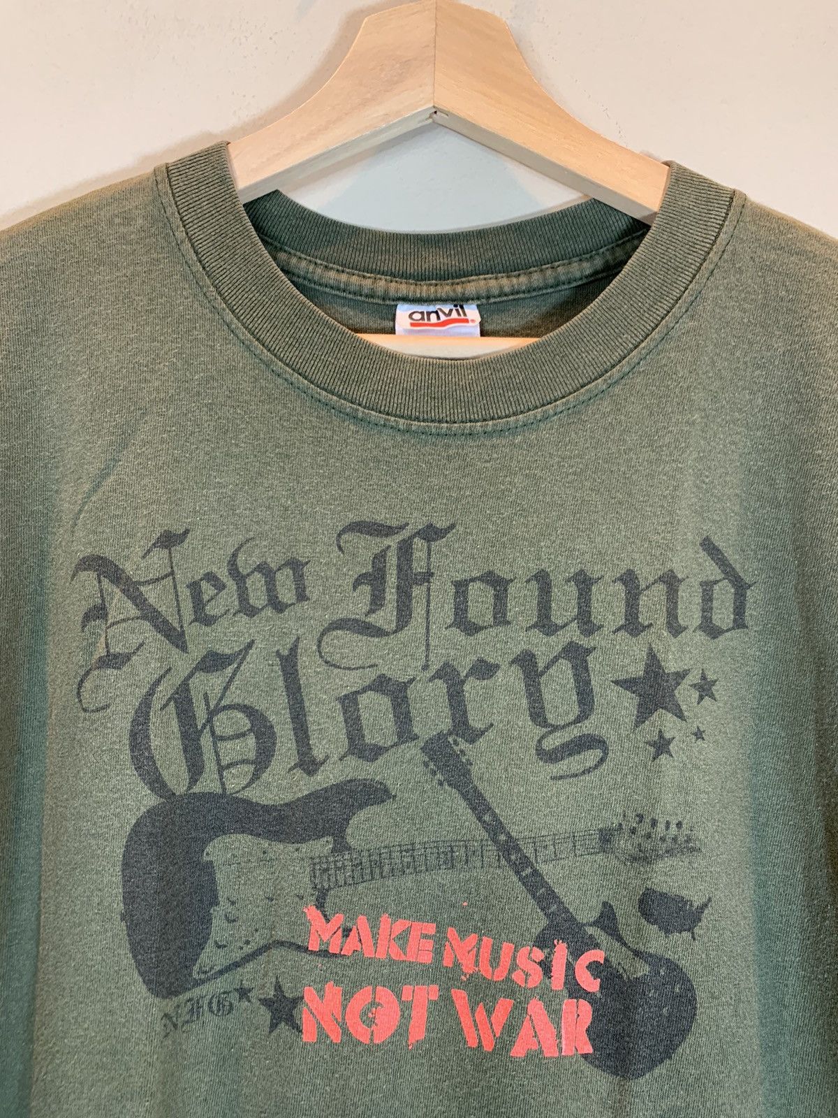 Band Tees *RARE* Vintage New Found Glory Make Music Not War Band Shirt Size US S / EU 44-46 / 1 - 2 Thumbnail