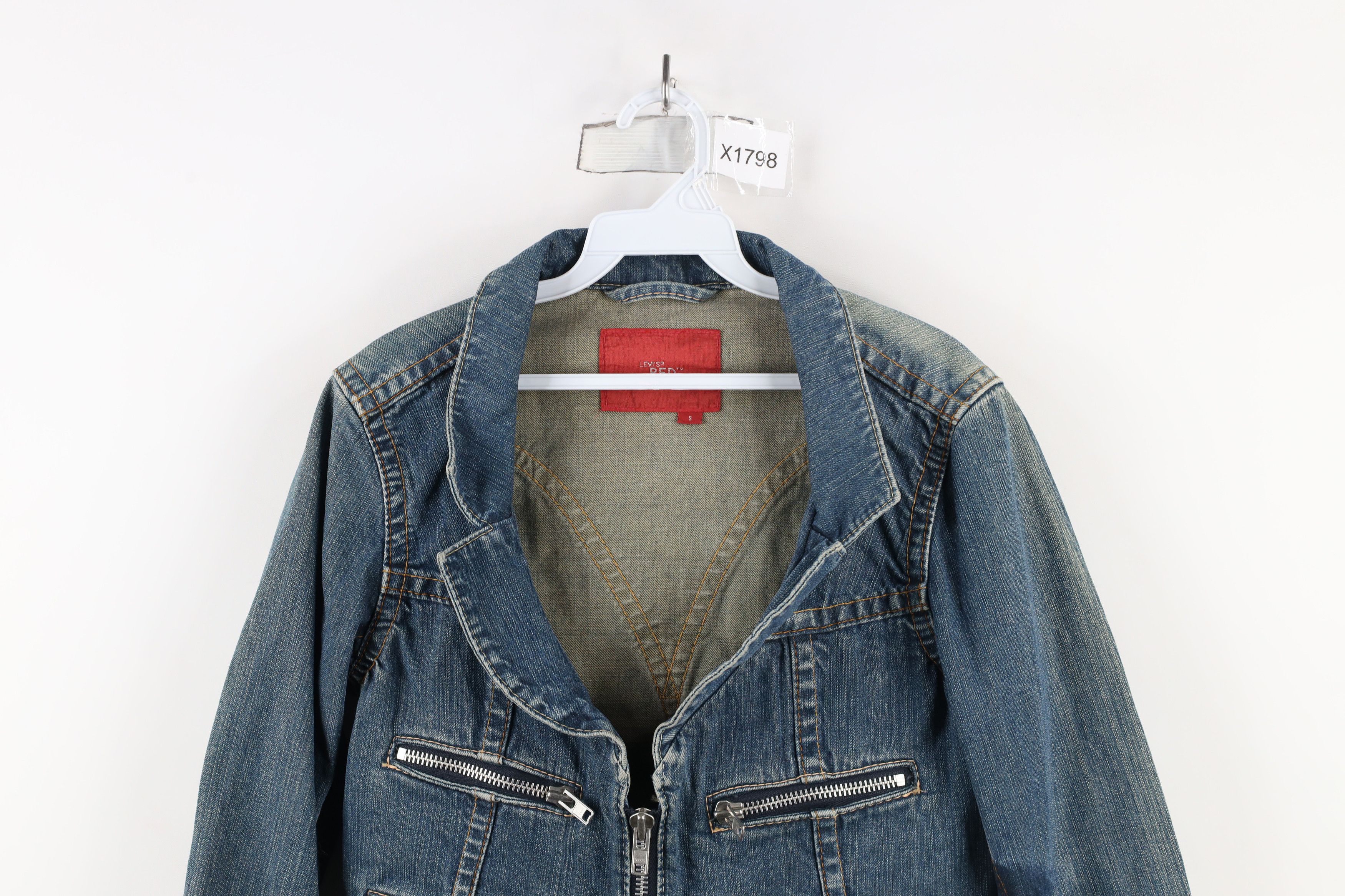 Levi's × Vintage Vintage Y2K Levis Zippered Denim Jean Trucker Jacket Size S / US 4 / IT 40 - 2 Thumbnail