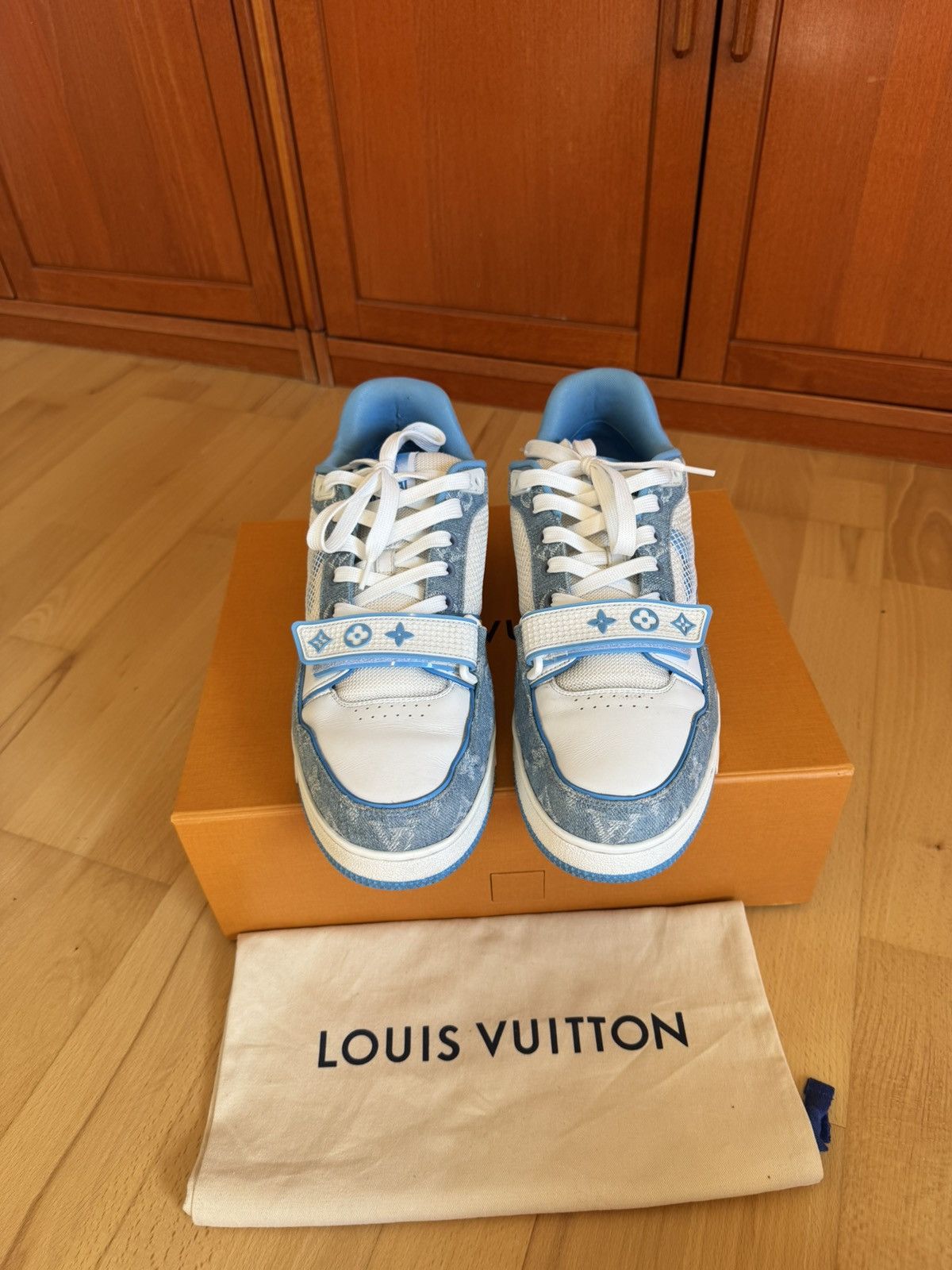 Louis Vuitton Louis Vuitton LV Trainer Velcro Strap Blue Denim Size US 10.5 / EU 43-44 - 7 Thumbnail