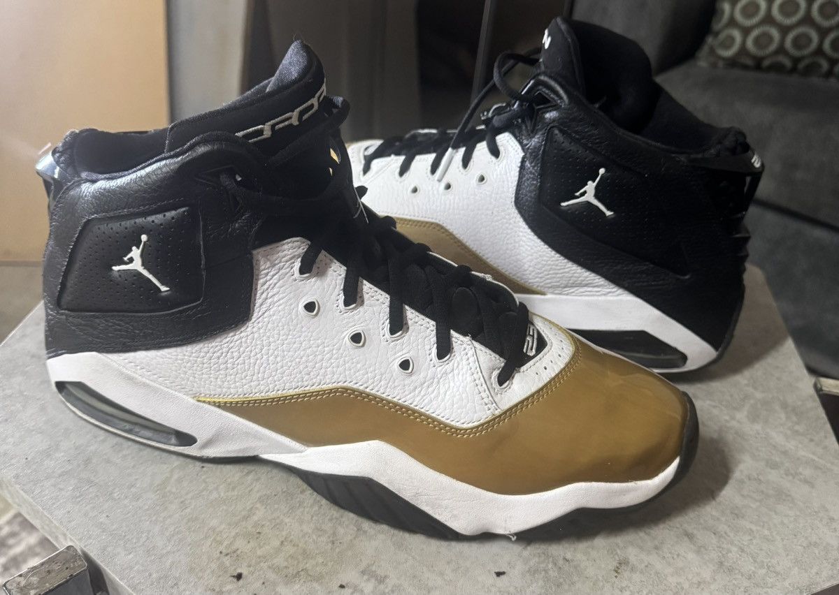Jordan Brand Air Jordan B'Loyal 'White Black Gold' CT1603-100 Size US 13 / EU 46 - 3 Thumbnail
