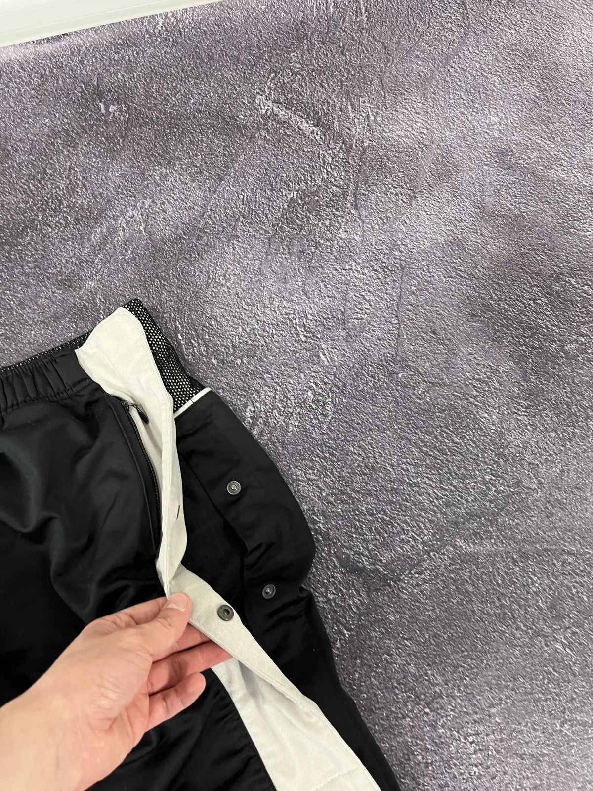 Nike × Vintage Vintage Nike Y2K Side Buttons Retro Hype Sweatpants Trousers Size US 30 / EU 46 - 8 Thumbnail