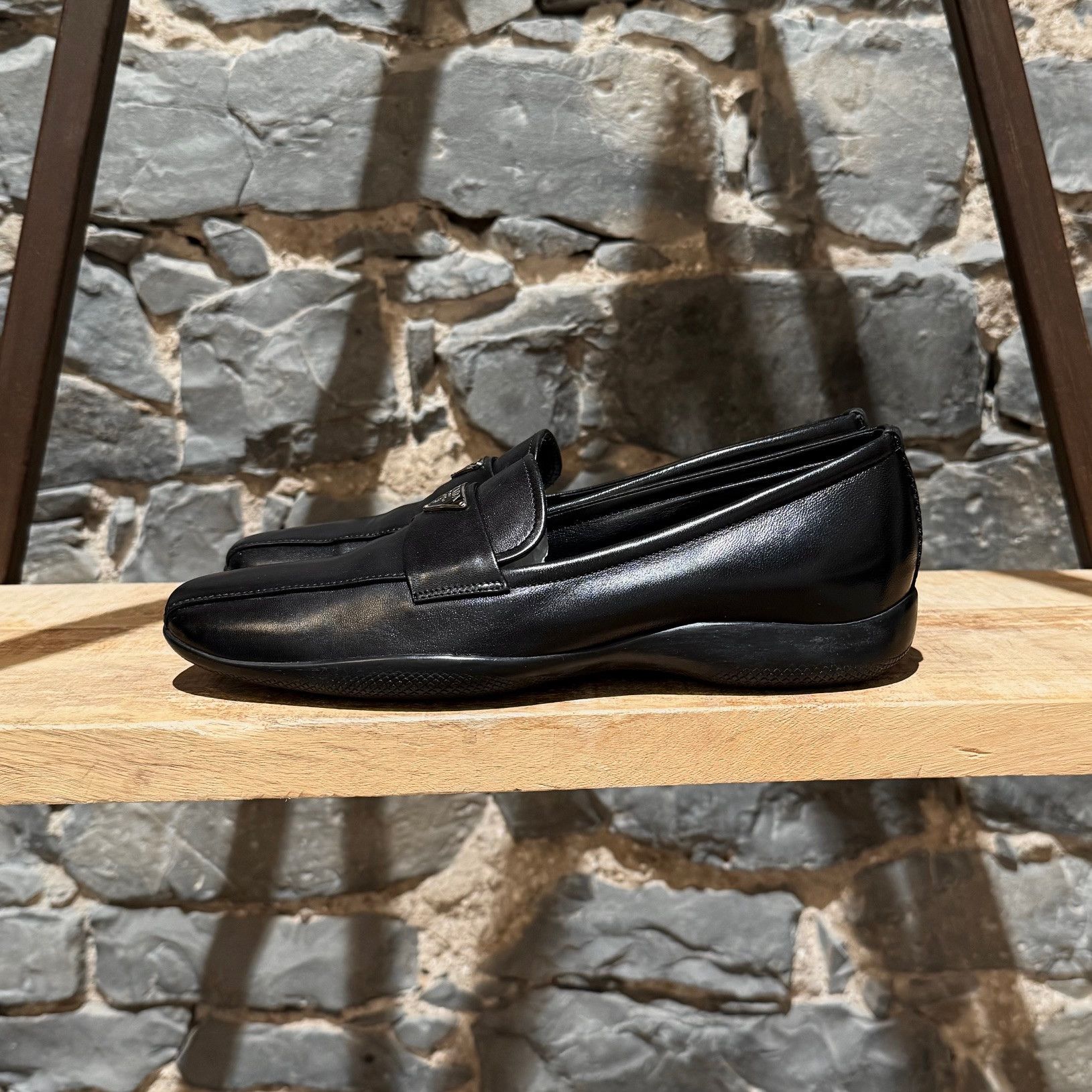 Prada Prada Linea Rossa Black Leather Triangle Emblem Loafers Size US 8 / IT 38 - 7 Thumbnail