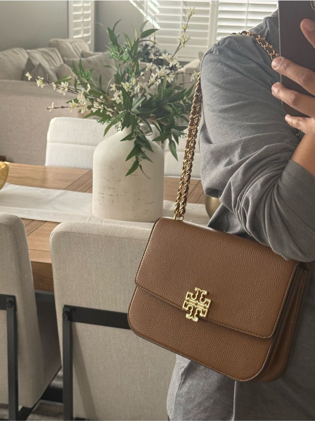 Tory Burch New Tory Burch Britten adjustable shoulder Leather bag with Size ONE SIZE - 10 Thumbnail