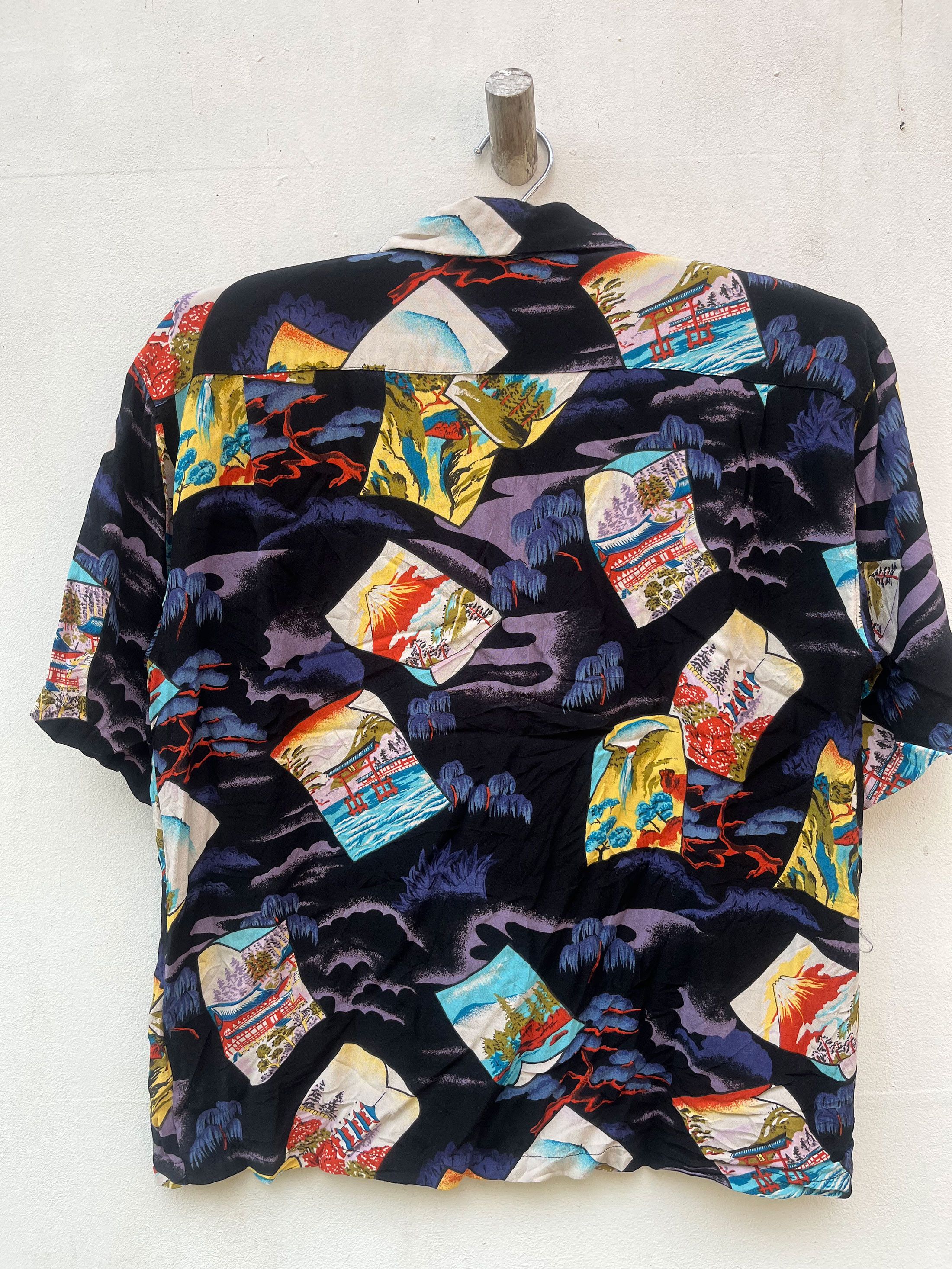 Sci-Fi Fantasy Glove House Honolulu Hawaii Hawaiian Camp Full Printed Size US M / EU 48-50 / 2 - 4 Thumbnail