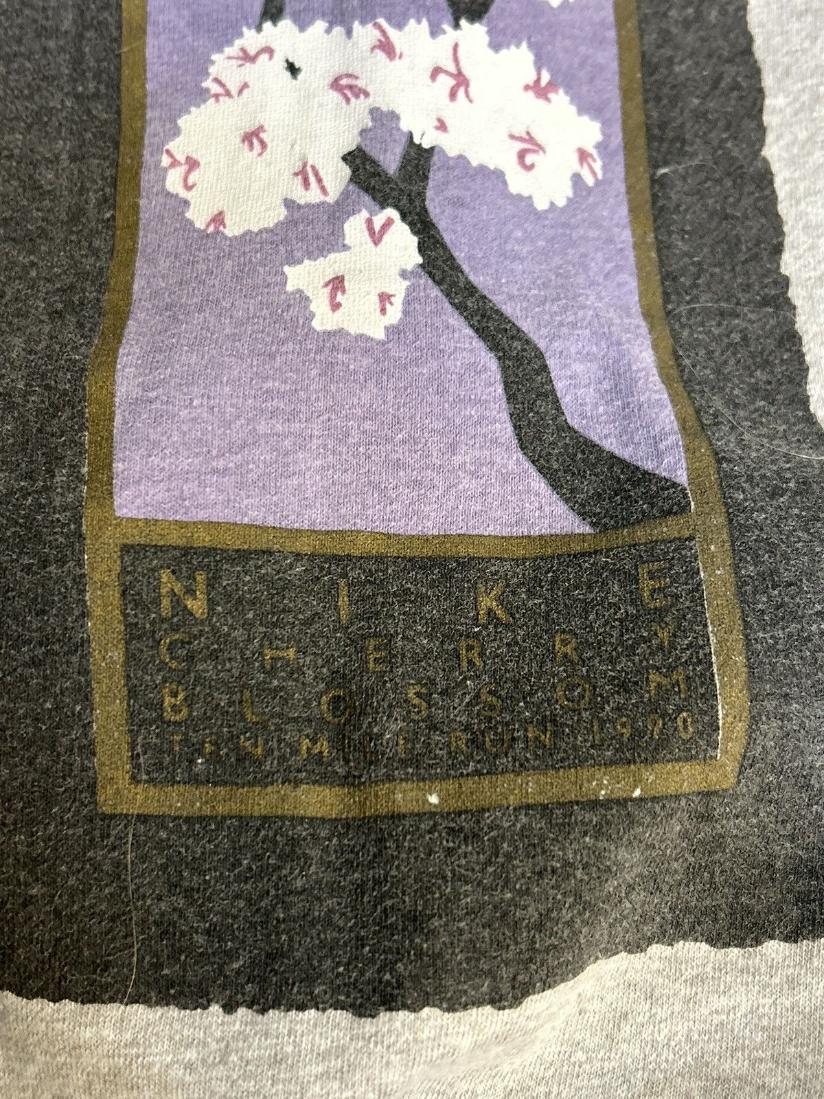 Nike Vintage 1990 Nike Cherry Blossom Ten Mile Run T Shirt Size US S / EU 44-46 / 1 - 3 Thumbnail