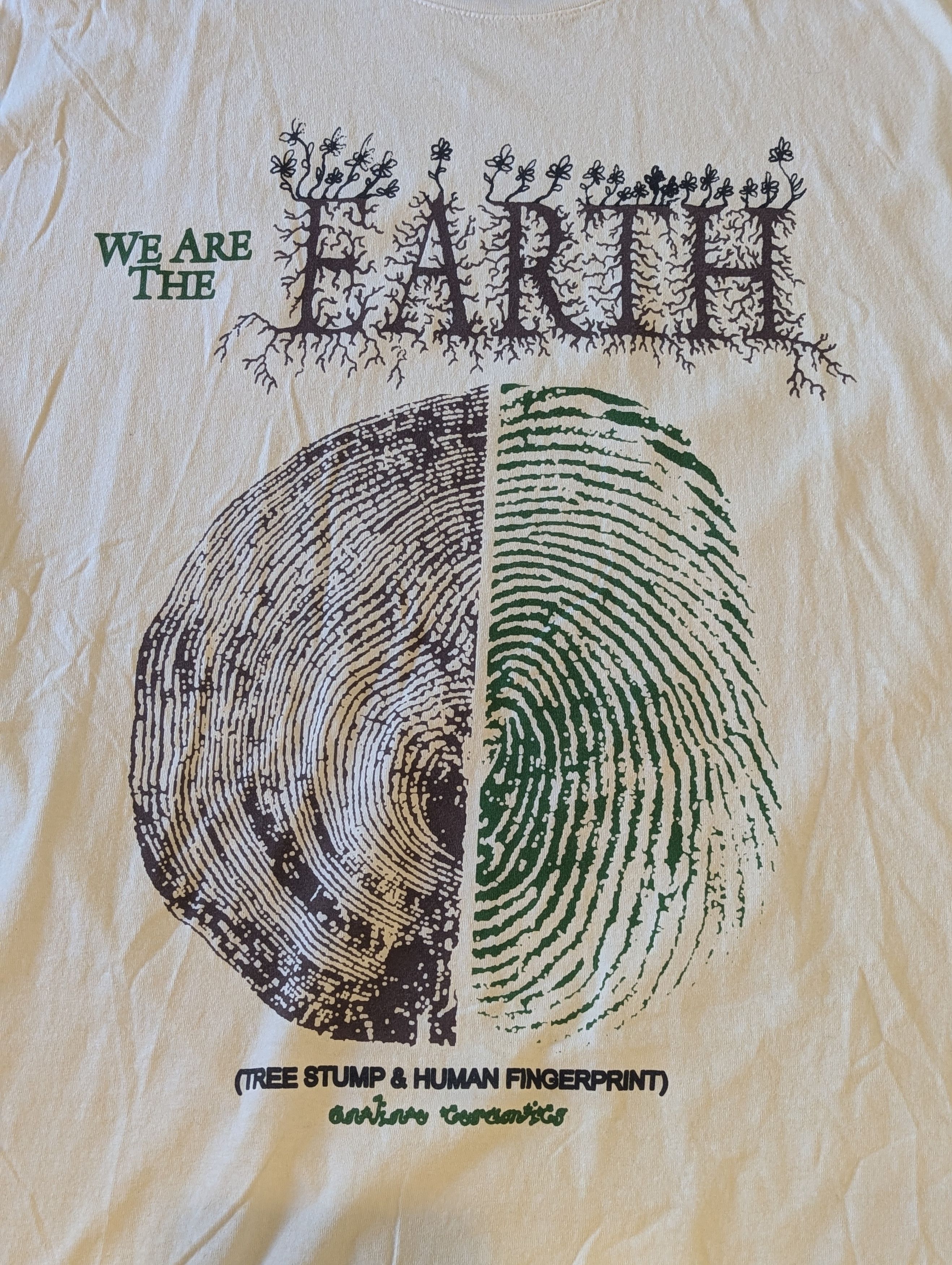 Online Ceramics Online Ceramics We Are the Earth T-Shirt Size US XXL / EU 58 / 5 - 2 Thumbnail