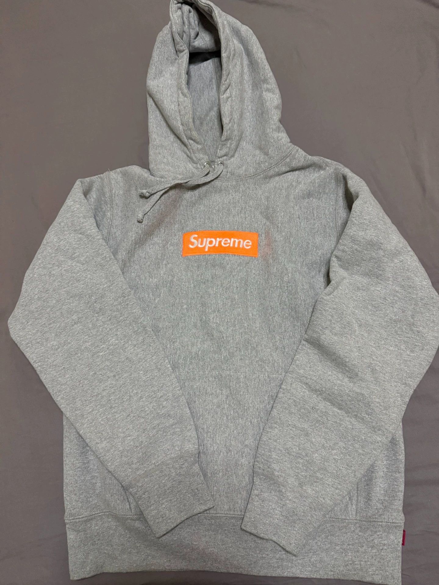Supreme Supreme FW17 Box Logo Hoodie Gray Orange Sz M Size US M / EU 48-50 / 2 - 1 Thumbnail