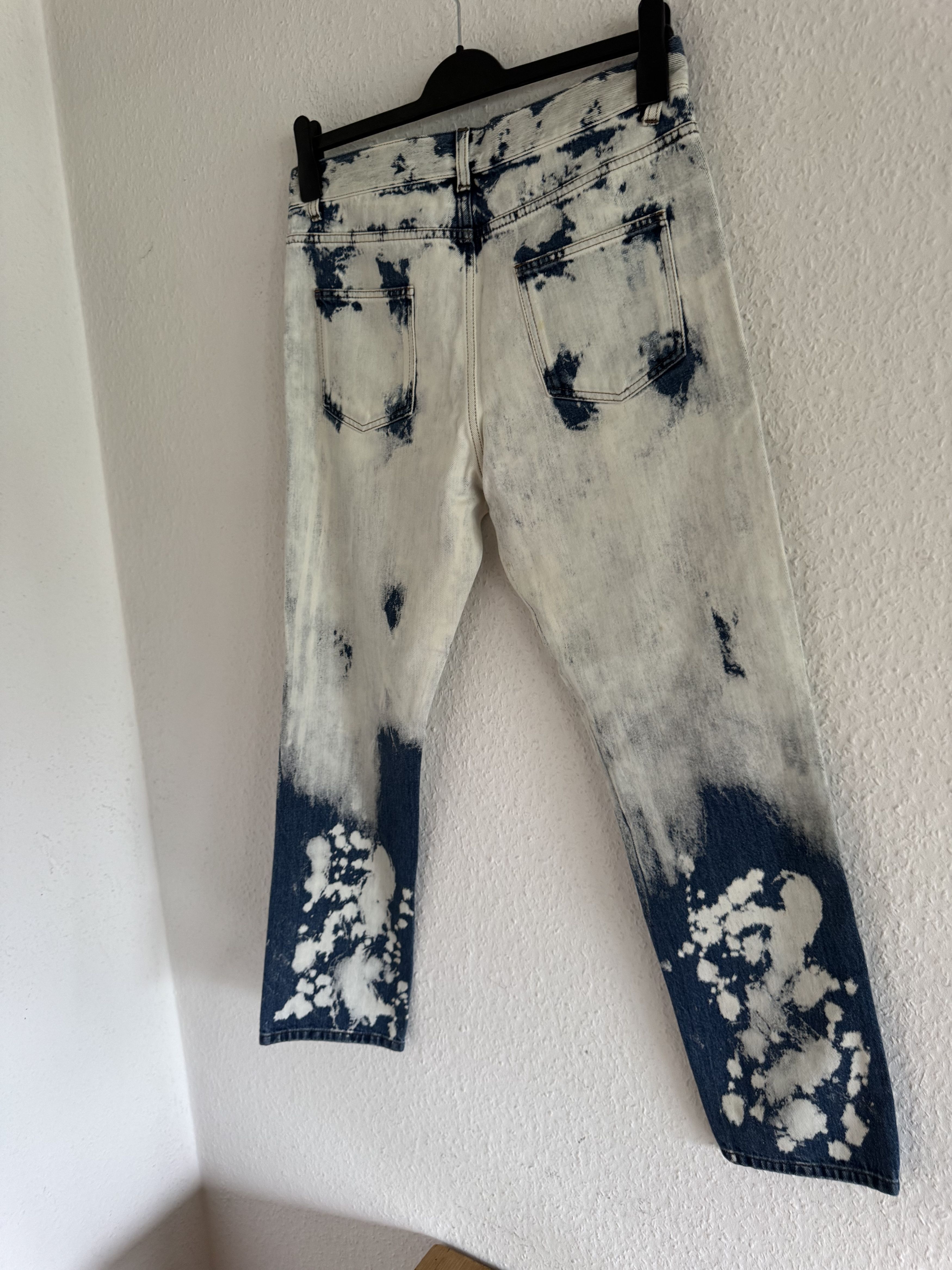 Gucci Bleached Boyfriend Jeans Size US 29 - 11 Thumbnail