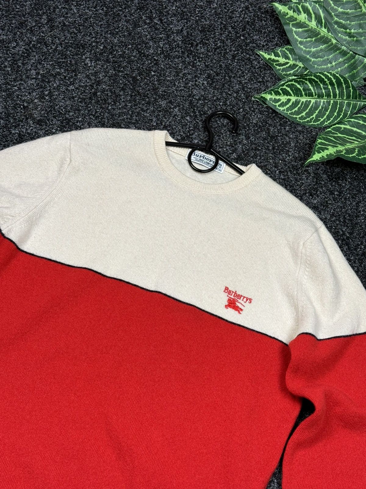 Designer × Vintage Burberrys Wool Sweater vintage Luxury size S Size US S / EU 44-46 / 1 - 15 Thumbnail