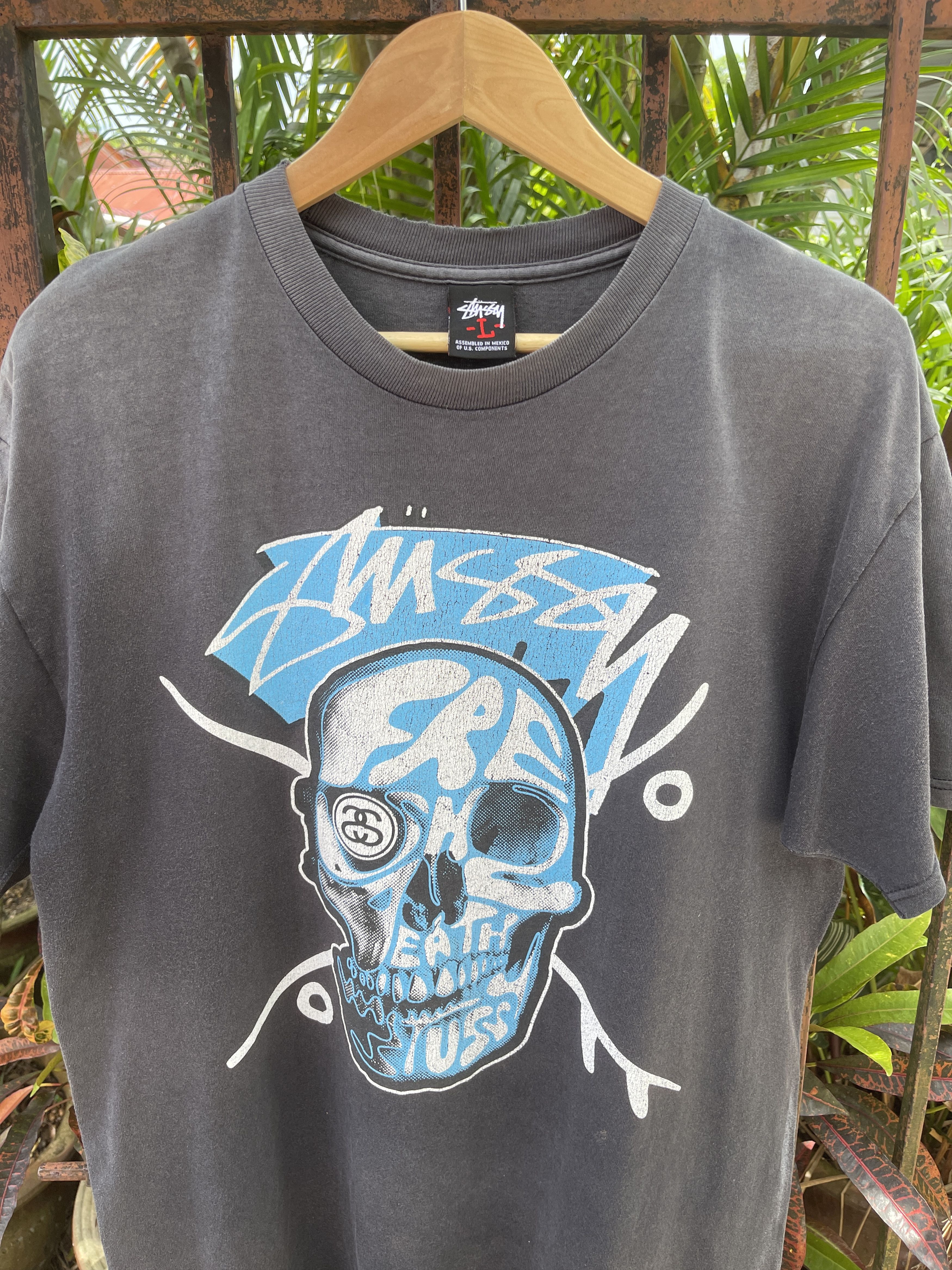 Stussy Rare🔥Vtg Stussy Fresh&Death Skulls Sun Faded Tee Size US L / EU 52-54 / 3 - 2 Thumbnail