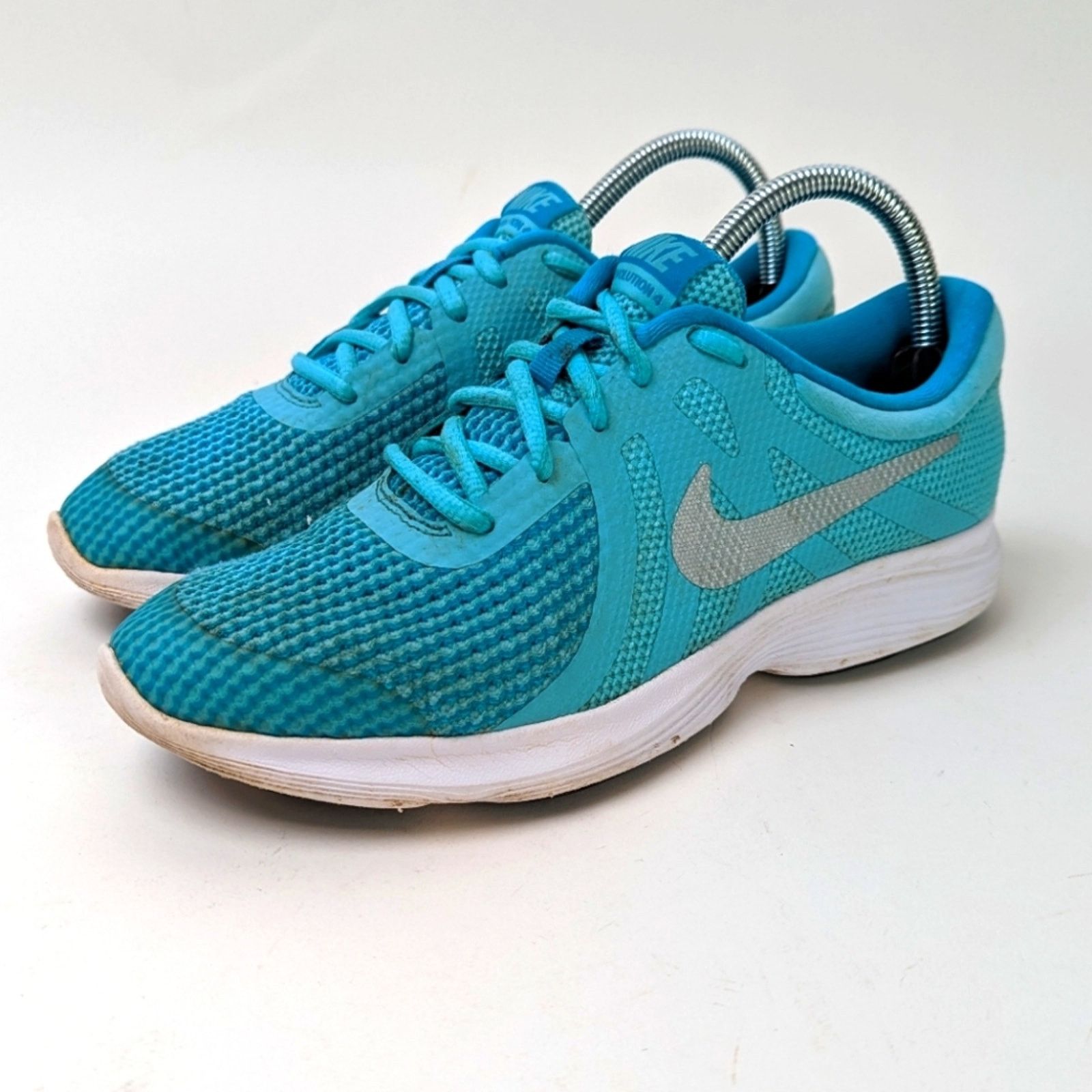 Nike Nike Revolution 4 - 6.5 Size US 6.5 / IT 36.5 - 1 Thumbnail