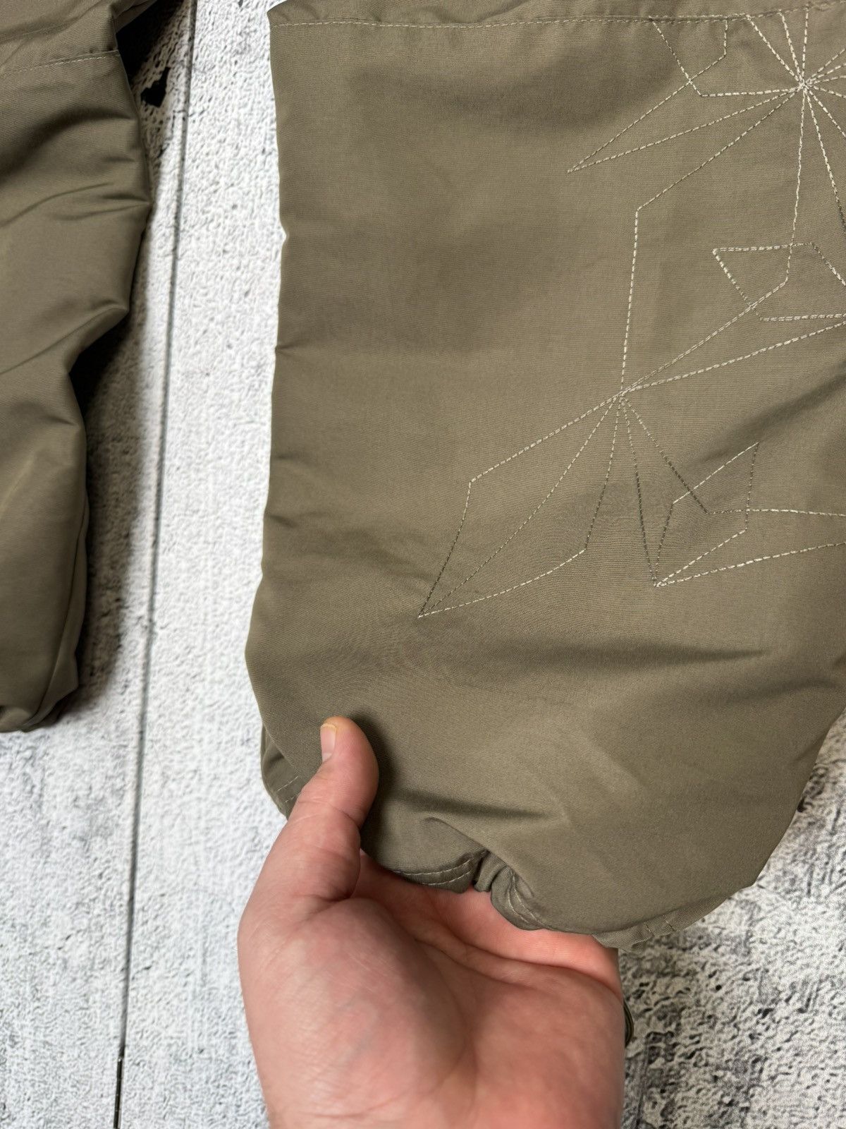 Nike Vintage Nike Sweatpants Khaki Nylon Track Pants Size XL Size US 38 / EU 54 - 10 Thumbnail