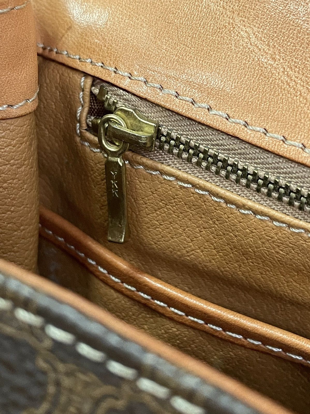 Celine Celine brown handle bag vintage luxury monogram Size ONE SIZE - 14 Thumbnail