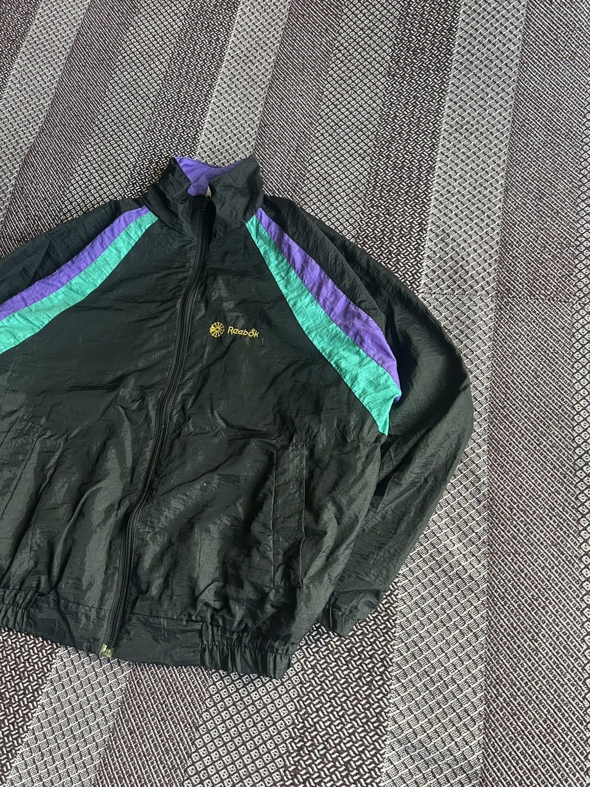 Reebok Vintage Reebok Track Jacket 90s Rare Nylon Sportswear Sz XL Size US XL / EU 56 / 4 - 2 Thumbnail