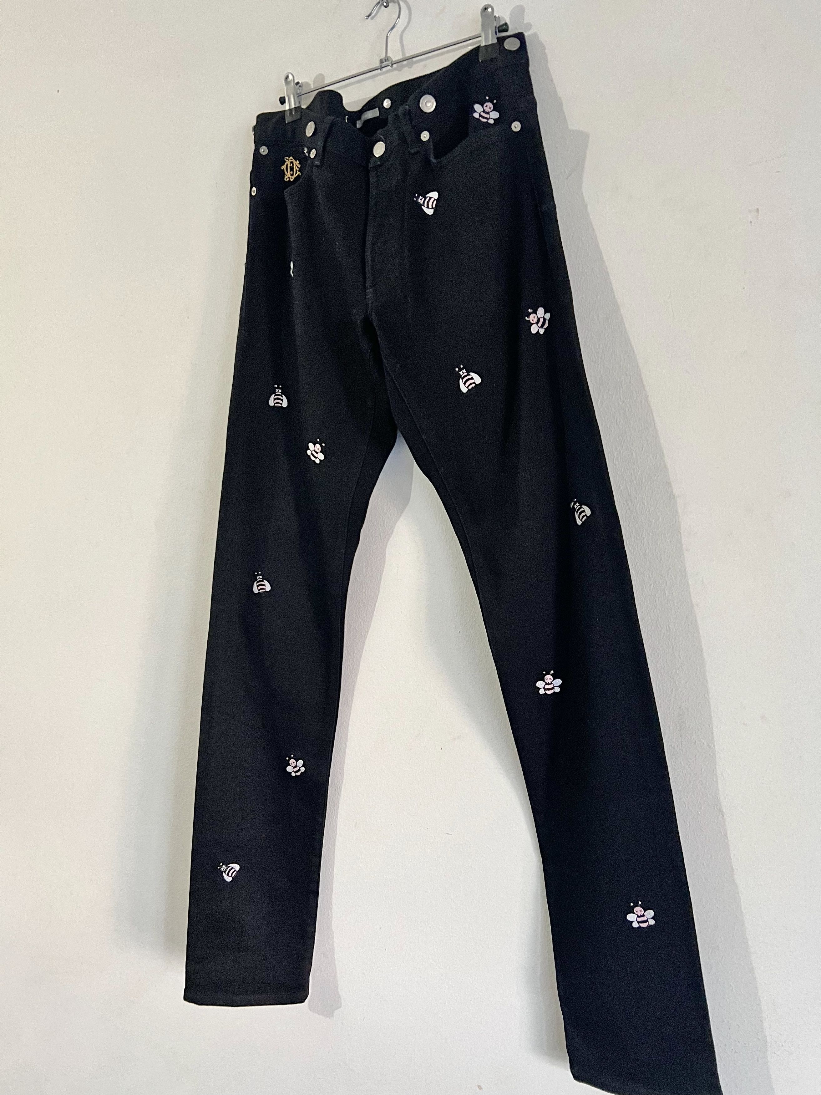 Dior × Kaws Kim Jones Dior X Kaws Bee Embroidered Denim Jeans Size US 34 / EU 50 - 2 Thumbnail