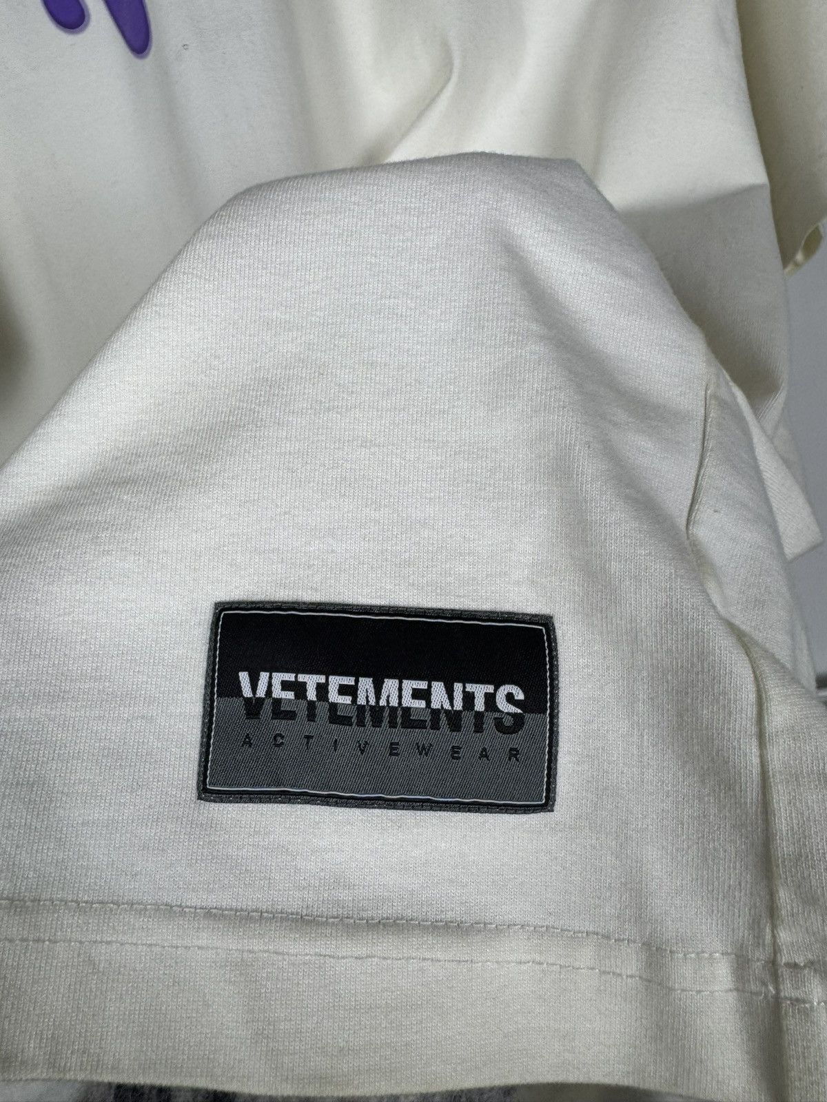 Vetements Vetements Oversized Milka Print Tees t-shirt hype grail rare Size US M / EU 48-50 / 2 - 5 Thumbnail