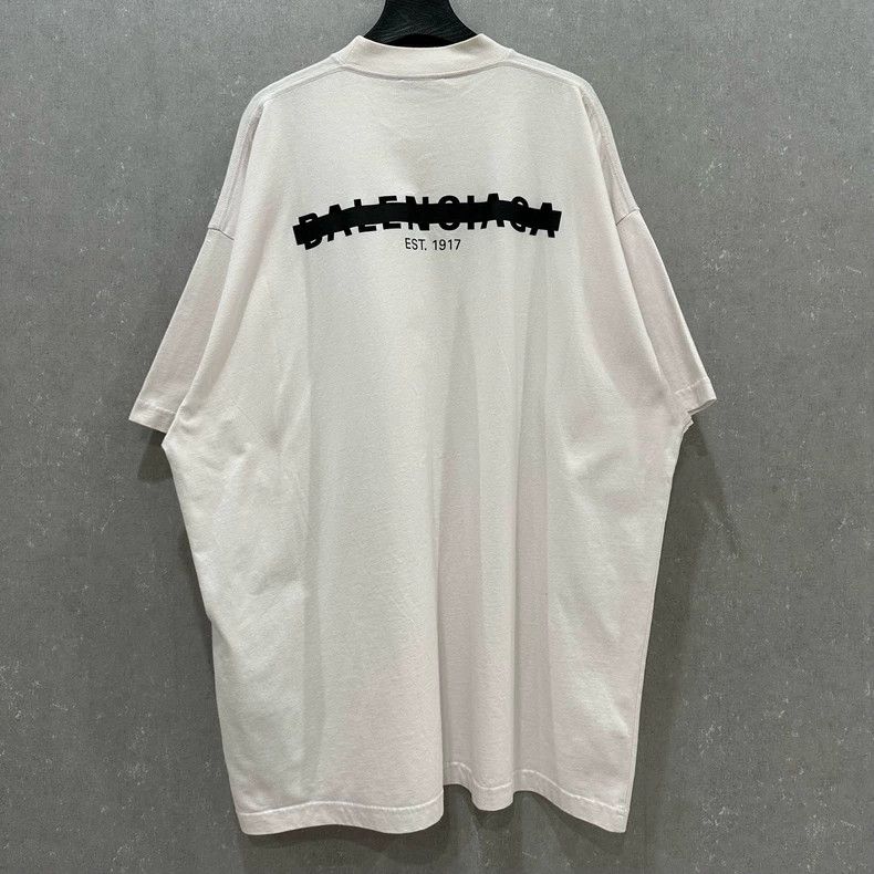 Balenciaga Balenciaga Graffiti logo short sleeve Size US L / EU 52-54 / 3 - 1 Thumbnail
