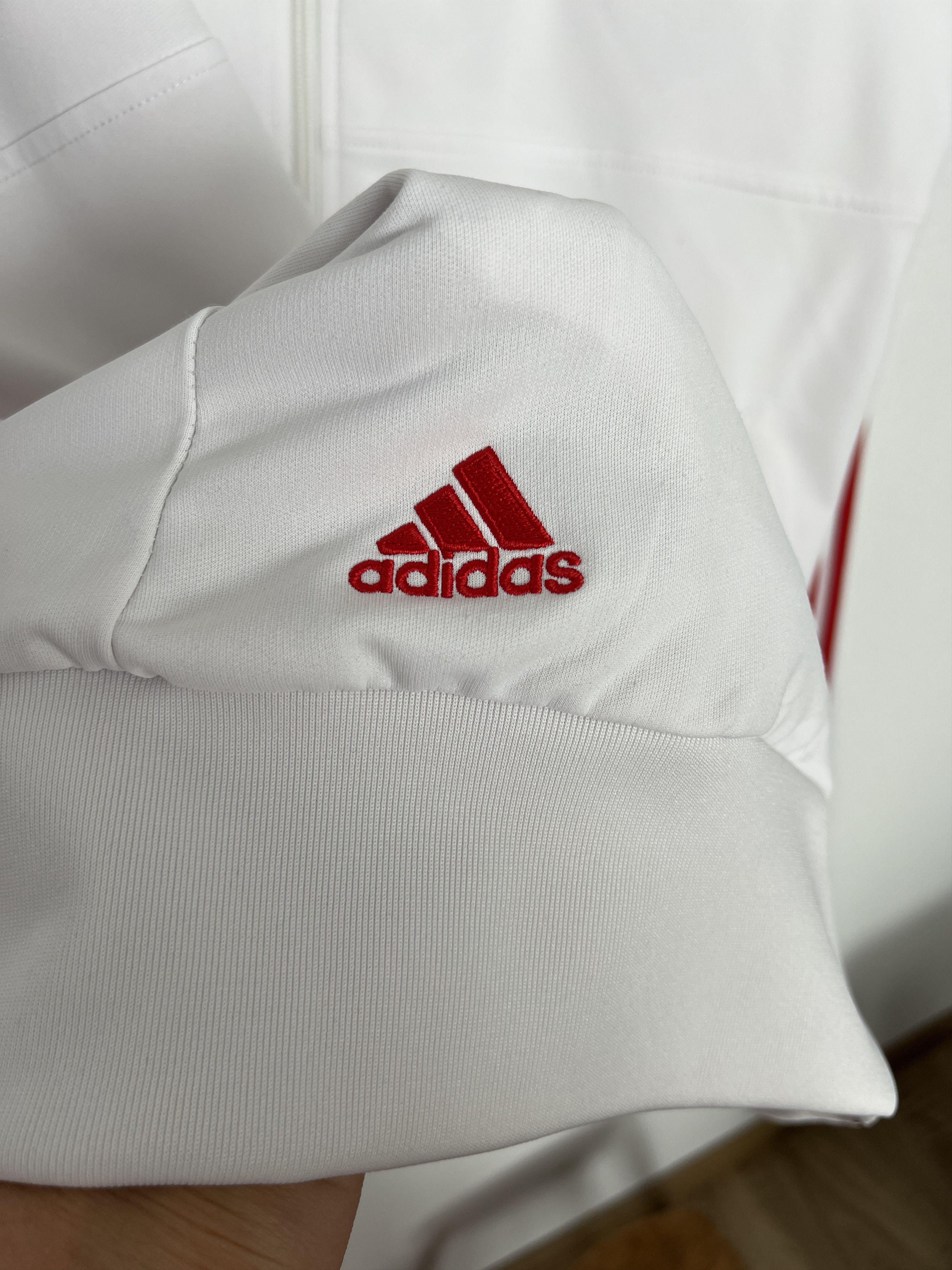 Adidas Vintage Adidas Liverpool White Football Jacket Soccer Size US XXL / EU 58 / 5 - 4 Thumbnail