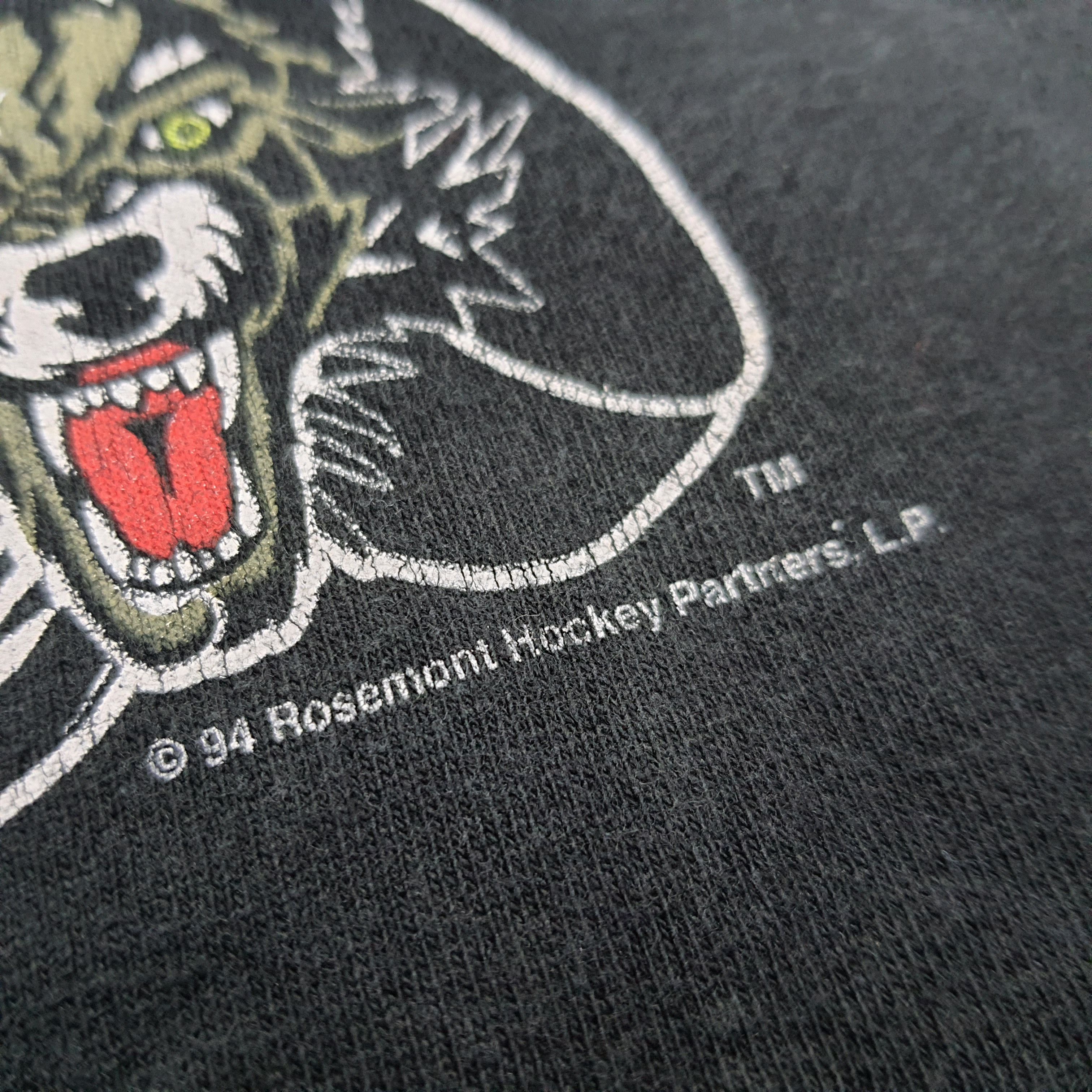 NHL × Vintage Vintage NHL Chicago Wolves Hockey T-shirt Size US XL / EU 56 / 4 - 3 Thumbnail