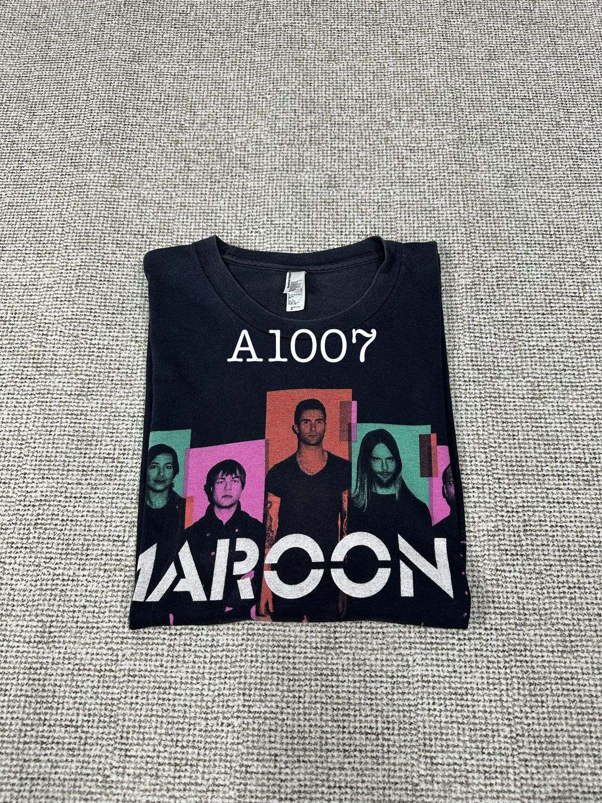 Band Tees Maroon 5 North America Tour 2013 Tshirt A1007 Size US S / EU 44-46 / 1 - 11 Thumbnail