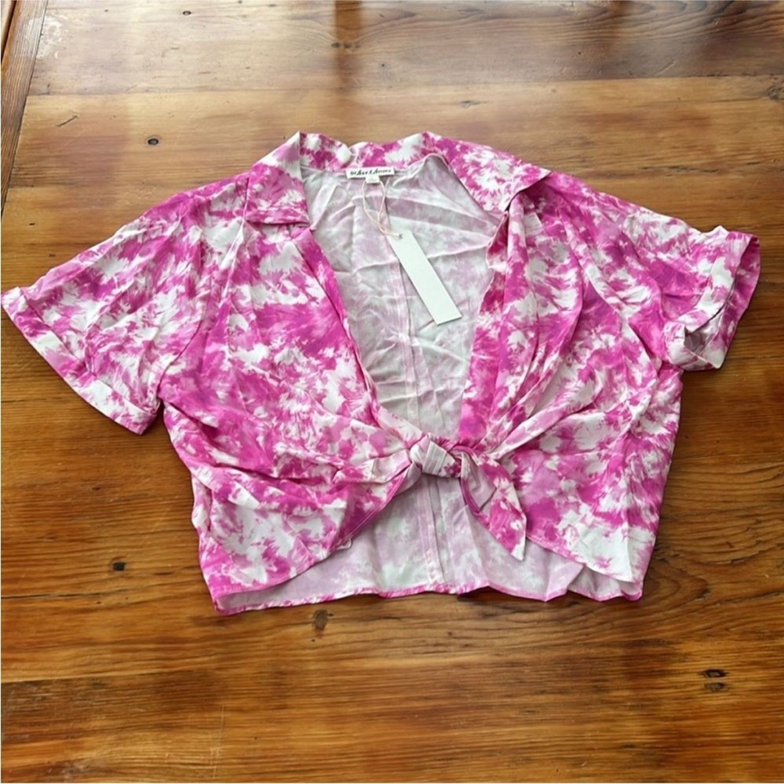 For Love & Lemons NWT For Love & Lemons $217 PinkWhite Sleeve Crop Top size M Size M / US 6-8 / IT 42-44 - 4 Thumbnail