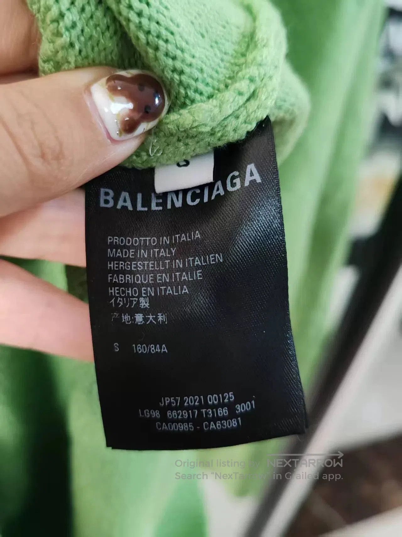 Balenciaga Balenciaga Printed Sweater for Sale. Size US M / EU 48-50 / 2 - 4 Thumbnail