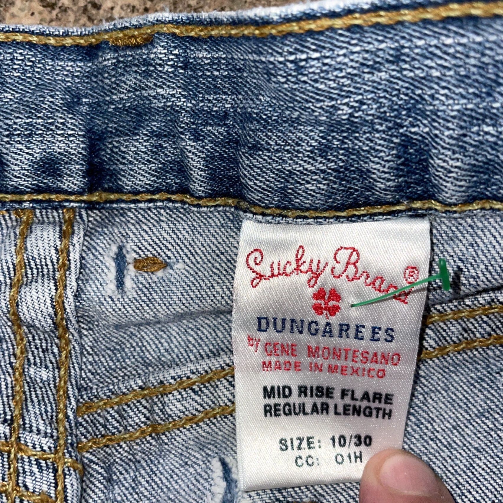 Lucky Brand VINTAGE Lucky Brand Jeans Dungarees Mid Rise Women Size 30 Blue Straight Womens 10/30 Size 30" / US 8 / IT 44 - 3 Thumbnail