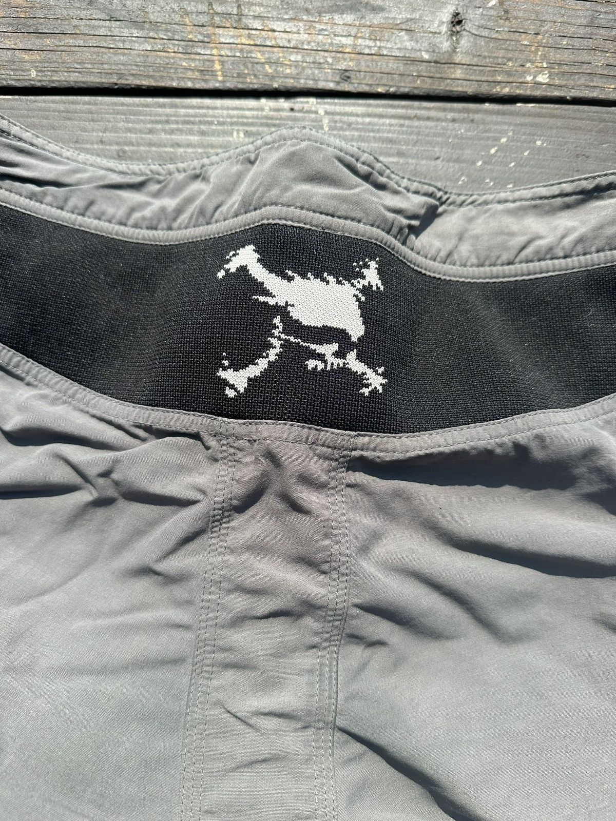 Oakley rare oakley shorts Size US 34 / EU 50 - 5 Thumbnail