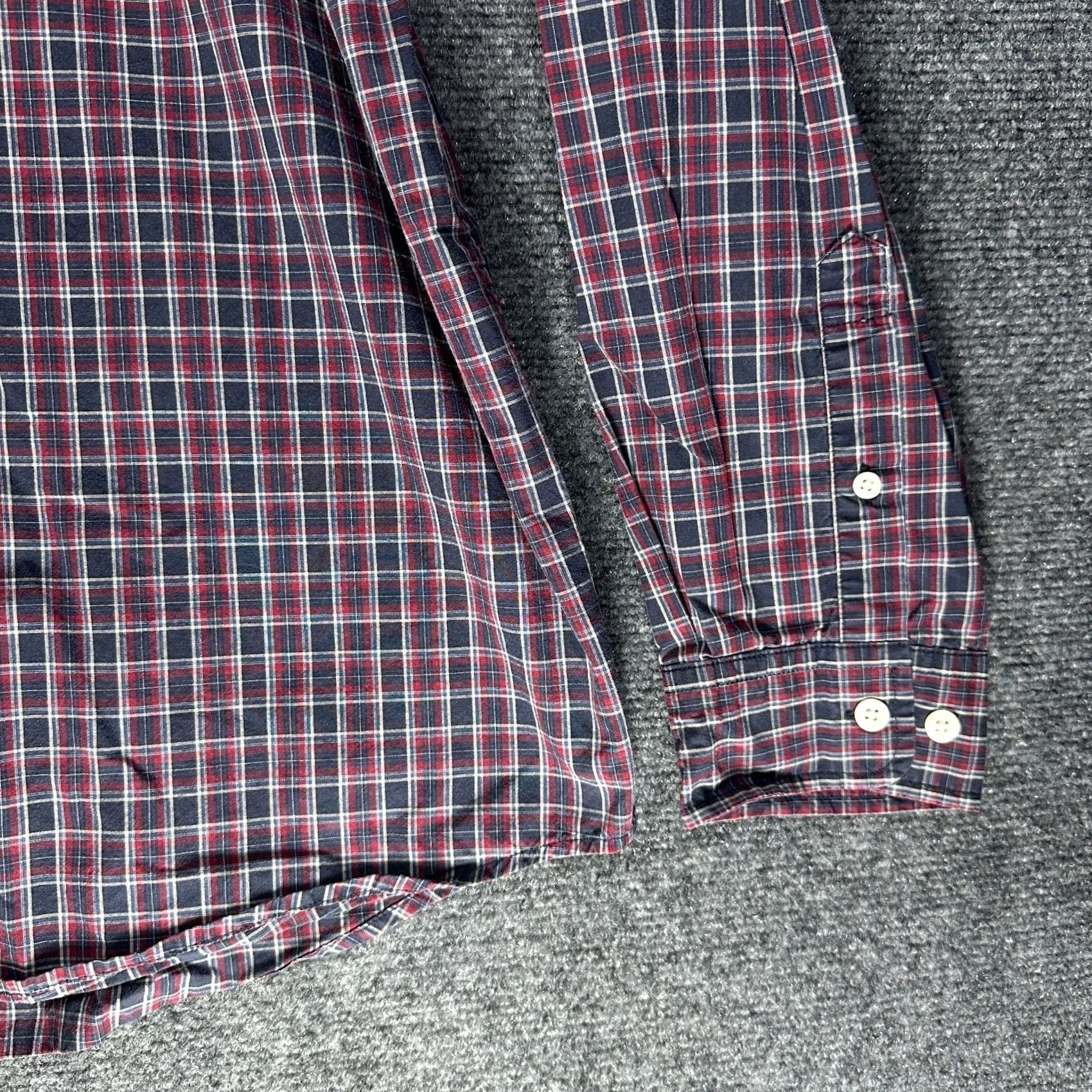 Eddie Bauer Eddie Bauer Shirt Mens XL Button-Down Blue Red Plaid Cotton Pocket Shirt XL Mens Button-Down Plaid Cotton Pocket Size US XL / EU 56 / 4 - 3 Thumbnail