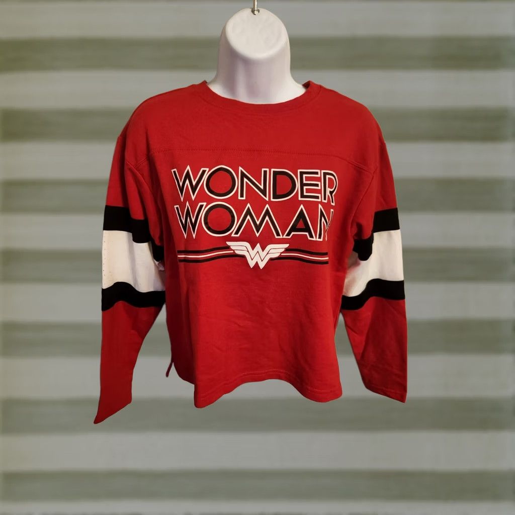 Vintage Wonder Woman Juniors Long Sleeve Crop Top Red Size Small Size S / US 4 / IT 40 - 1 Thumbnail
