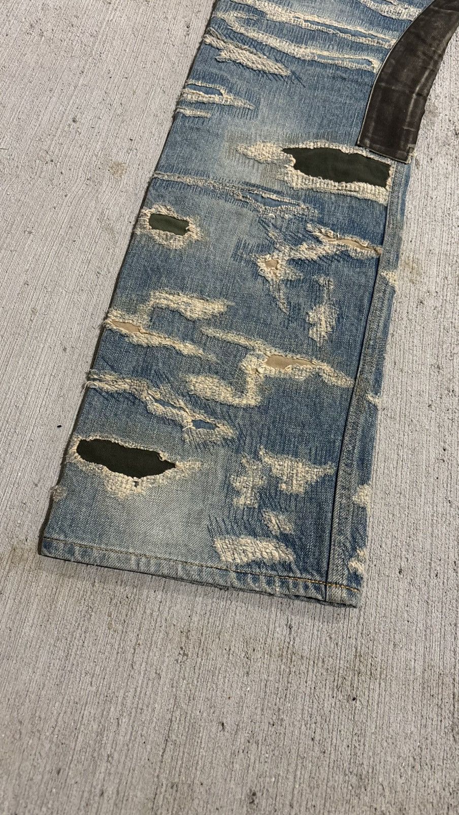 Givenchy Givenchy Moleskin Boro Denim Size US 33 - 15 Thumbnail