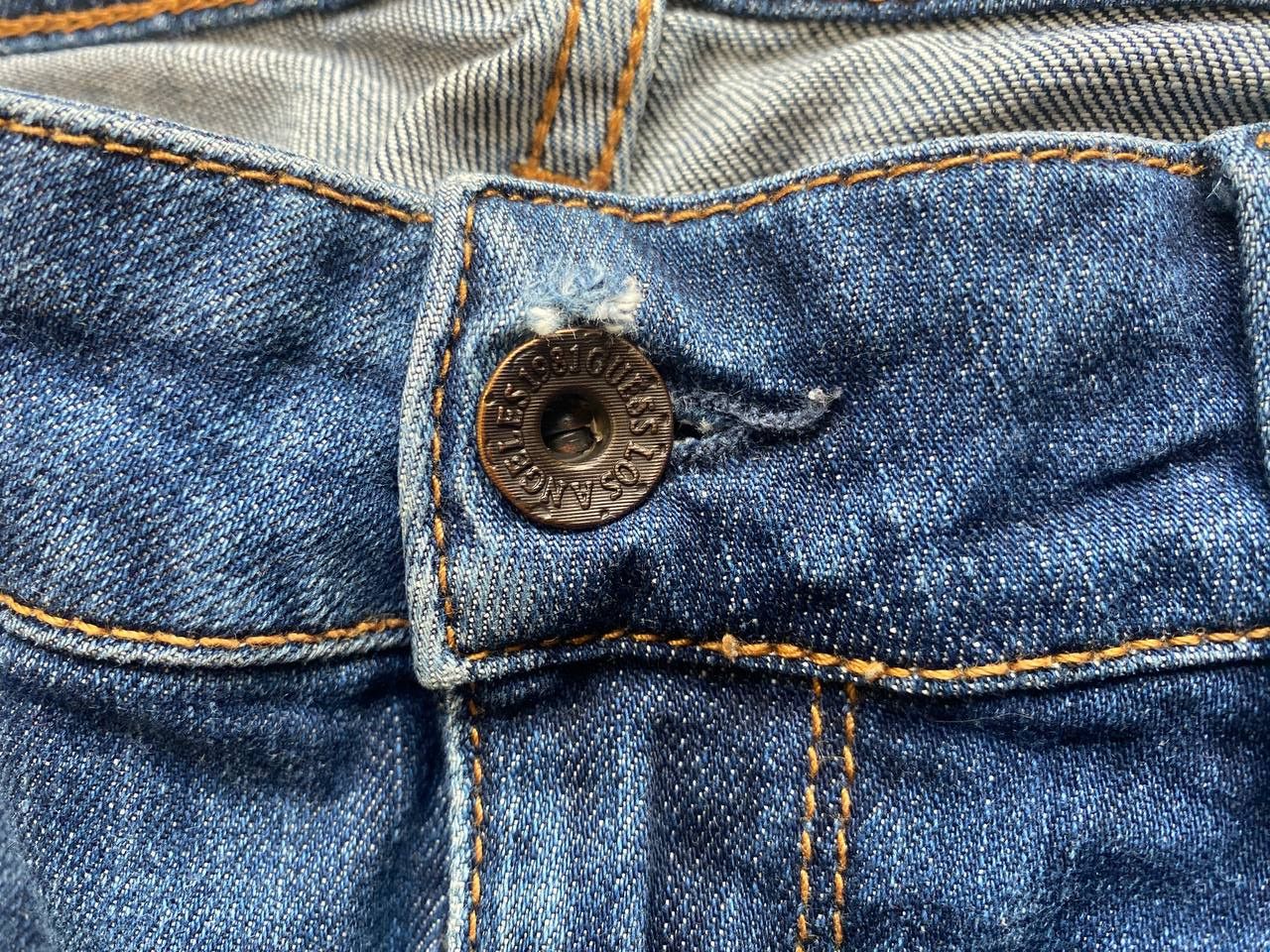 Guess Guess 1981 Logo Denim Jeans Nicole Cigarette Size 29 Size 29" - 3 Thumbnail