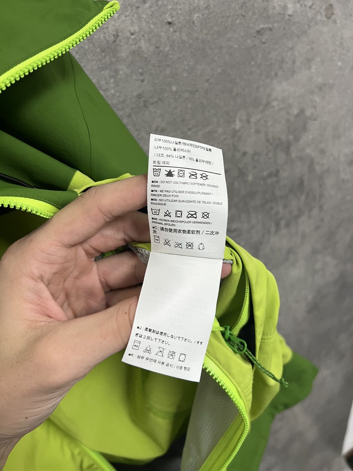 Arc'teryx Arcteryx Gore-Tex Beta SL Size US S / EU 44-46 / 1 - 9 Thumbnail
