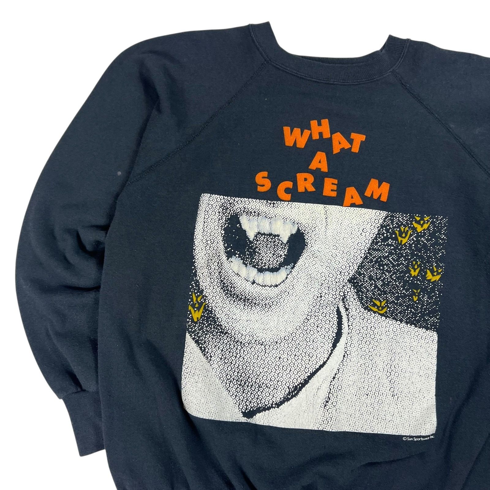 Vintage Vintage 80s WHAT A SCREAM Halloween spooky vampire crewneck Size US M / EU 48-50 / 2 - 4 Thumbnail