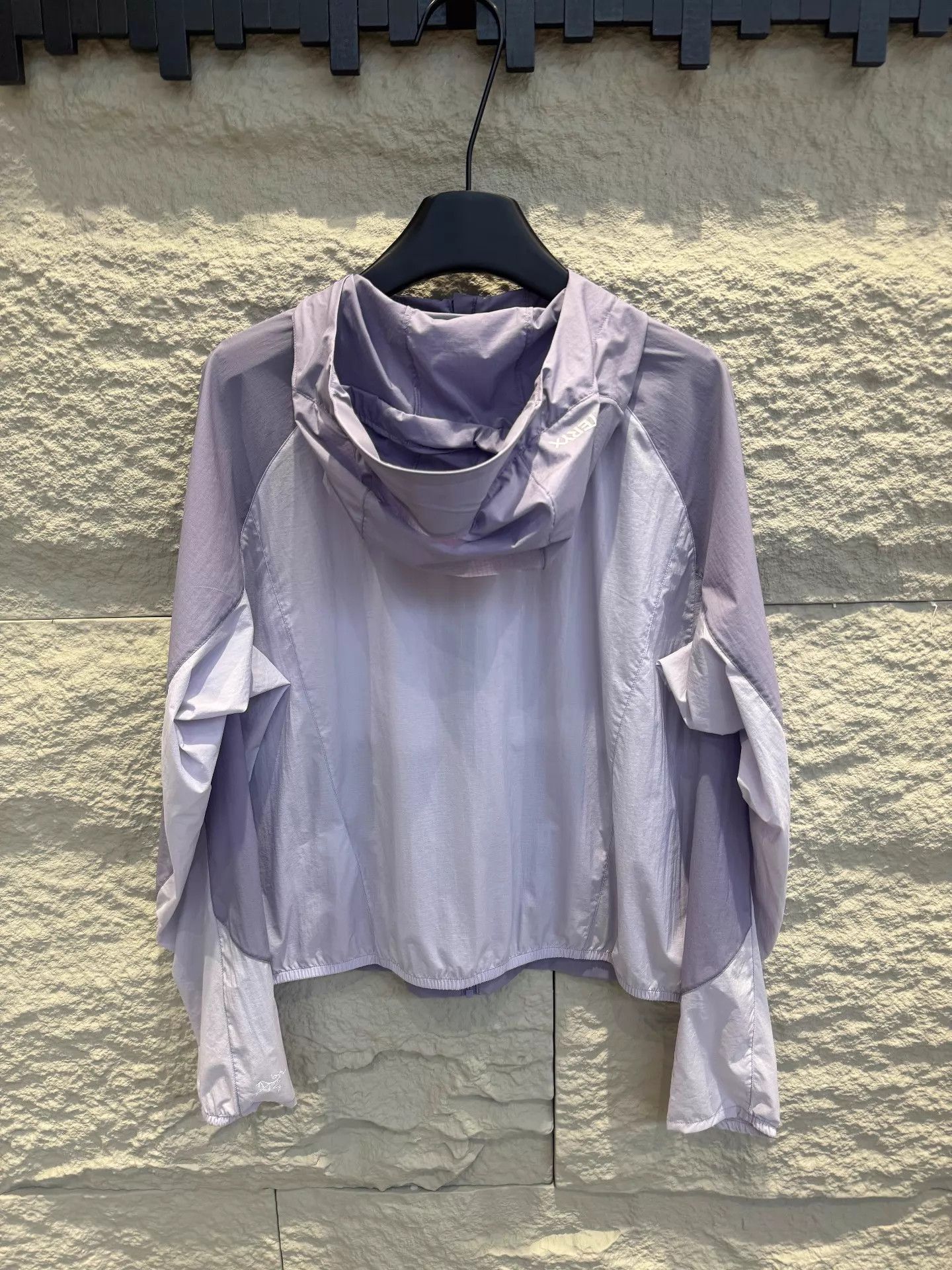 Arc'teryx Arcteryx Stowe Windshell Women's Purple & White Jacket L Size L / US 10 / IT 46 - 2 Thumbnail