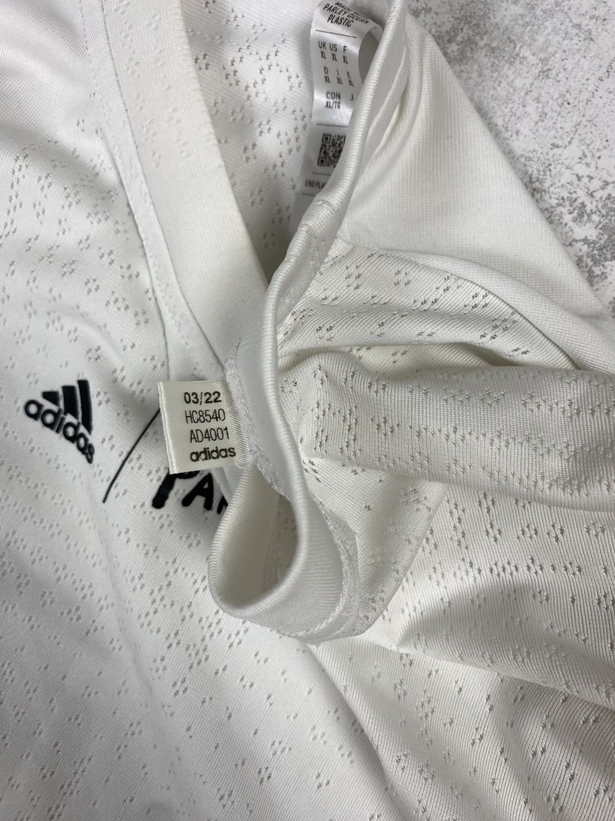 Adidas Adidas Parley Run For The Oceans Performance Shirt Size US XL / EU 56 / 4 - 7 Thumbnail