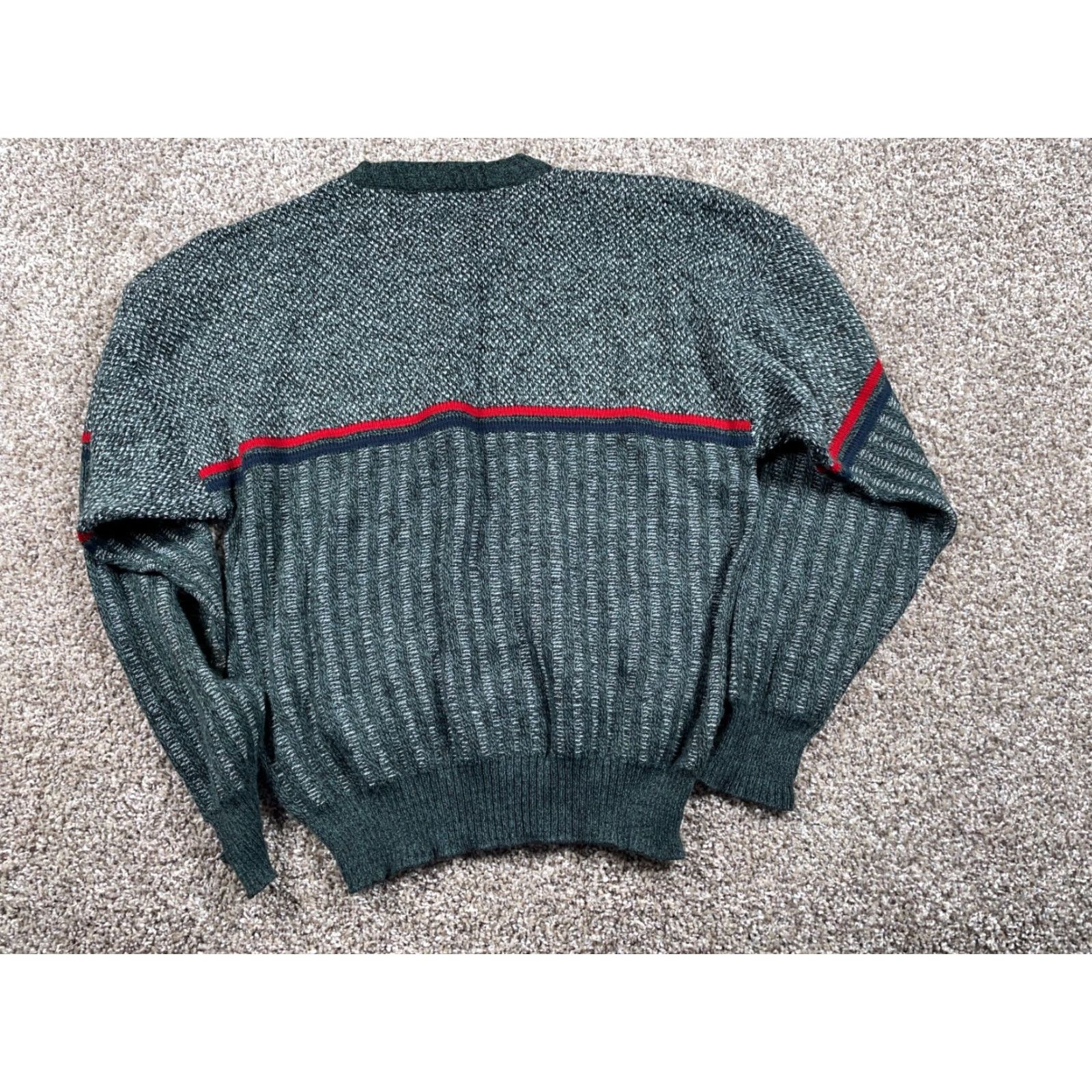 Vintage VINTAGE Weekends Sweater 90s Striped Chunky Knit Adult XL Gray Red Pullover Mens Size US XL / EU 56 / 4 - 3 Thumbnail
