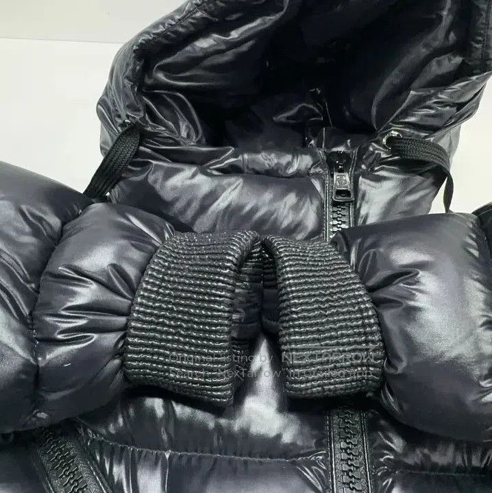Moncler Moncler Unisex Long. Size US M / EU 48-50 / 2 - 8 Thumbnail