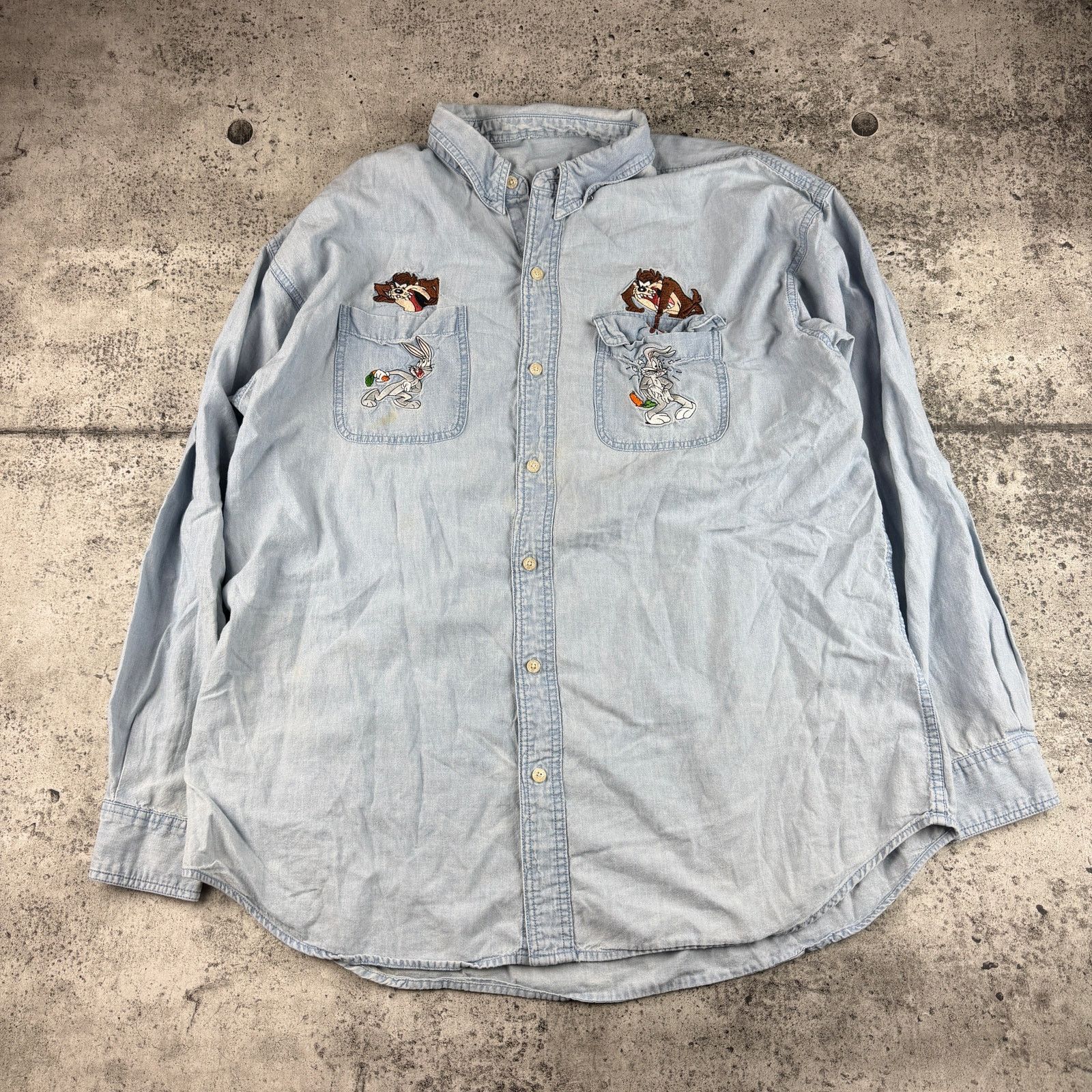 Acme Clothing Vintage Looney Tunes Denim Shirt Bugs & Taz size XL Size US XL / EU 56 / 4 - 1 Thumbnail