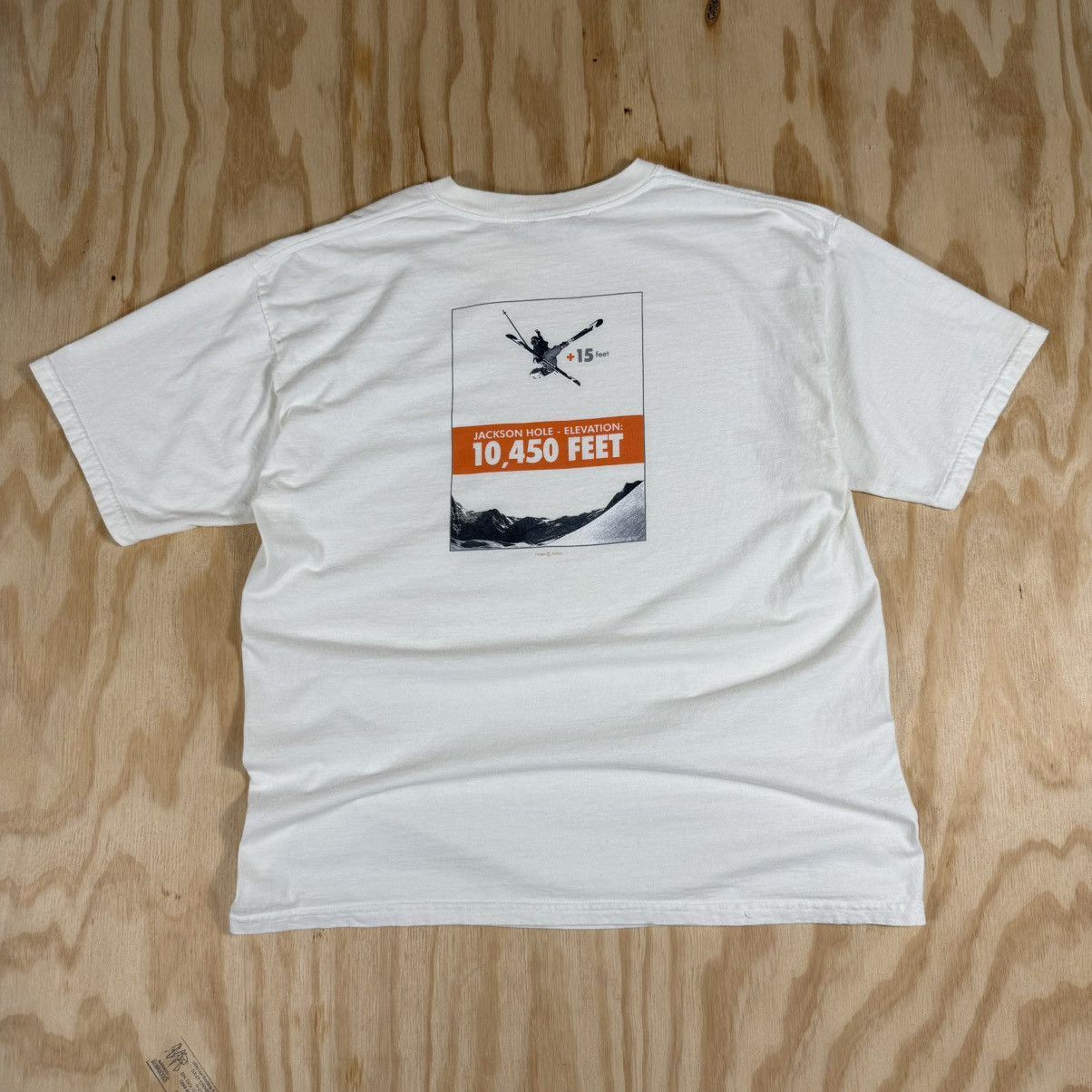 Vintage HUGE Jackson Hole T Shirt Ski Wyoming Graphic Vintage 2003 Size US XL / EU 56 / 4 - 2 Thumbnail