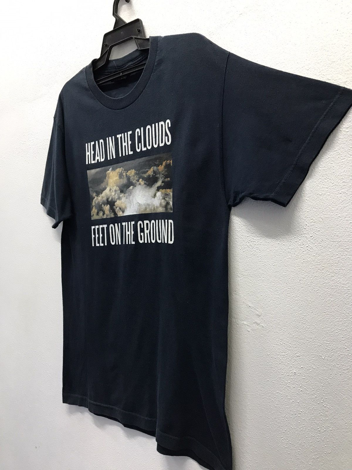 The Hundreds × Vintage The Hundreds Head In The Clouds Feet On The Ground Shirt Size US L / EU 52-54 / 3 - 5 Thumbnail