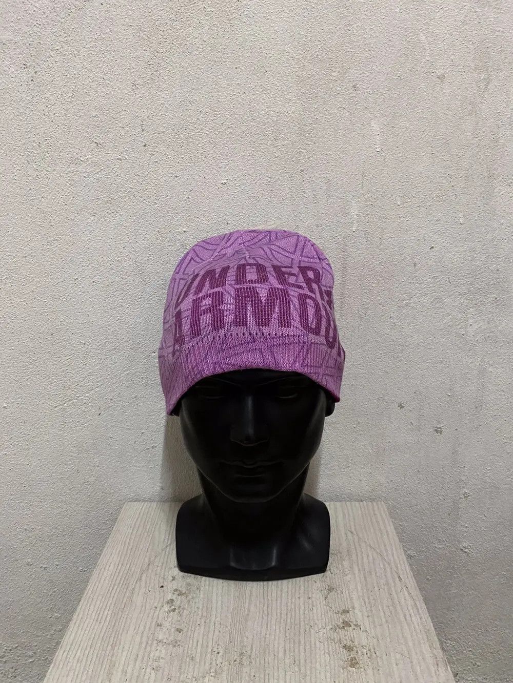 Under Armour × Vintage Vintage Under Armour Spell out Beanie Hat Size ONE SIZE - 2 Thumbnail