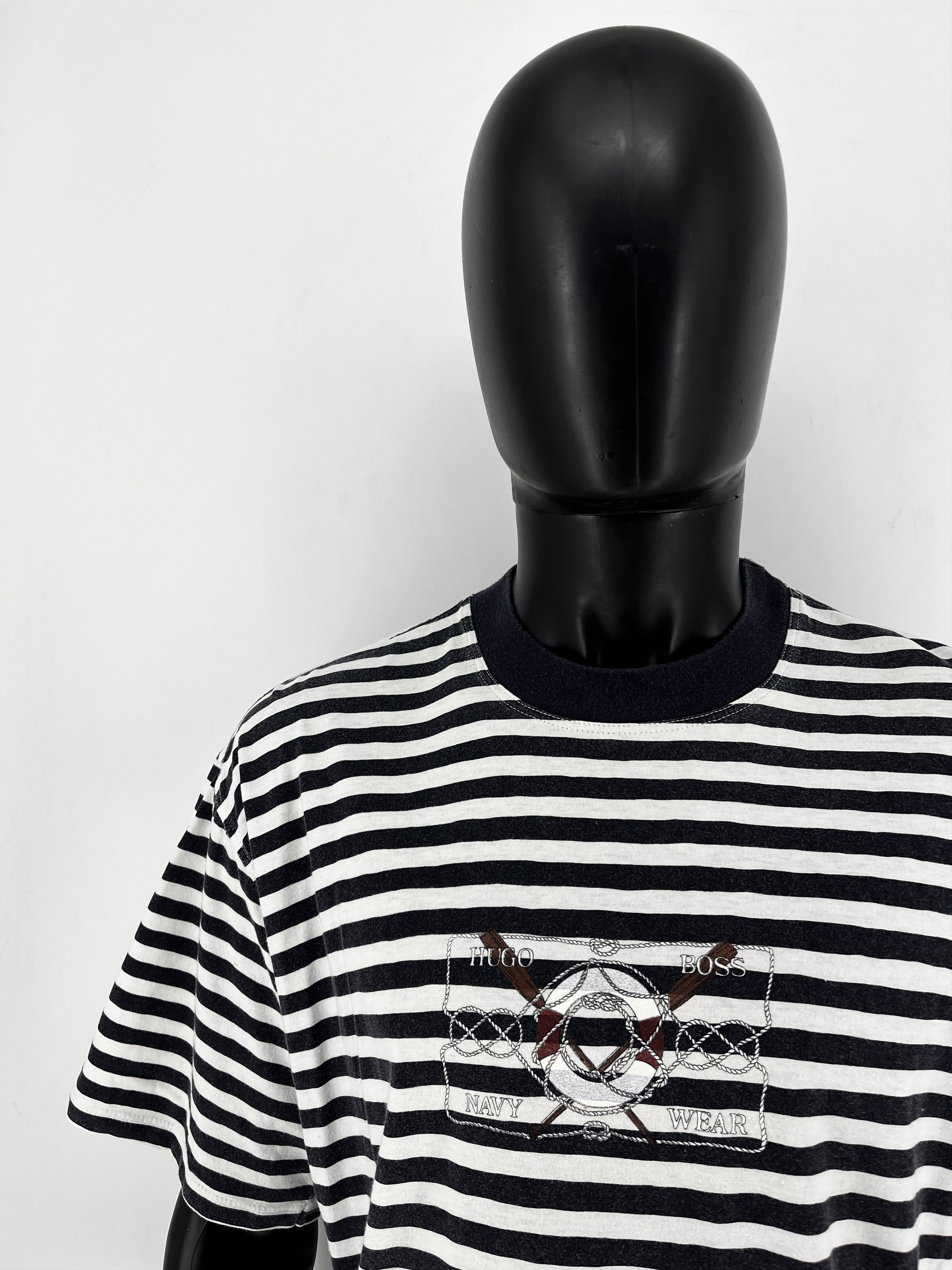 Hugo Boss Vintage Hugo Boss Nawy Wear 80s 90s Big Logo Tee Spell Out Size US XXL / EU 58 / 5 - 7 Thumbnail