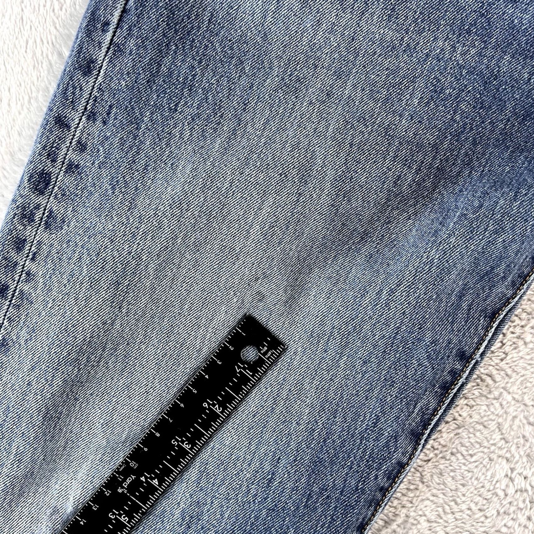 Levi's Levi's 501 Jeans Mens 36x32 Blue Regular Straight Button Fly Denim Size US 36 / EU 52 - 6 Thumbnail