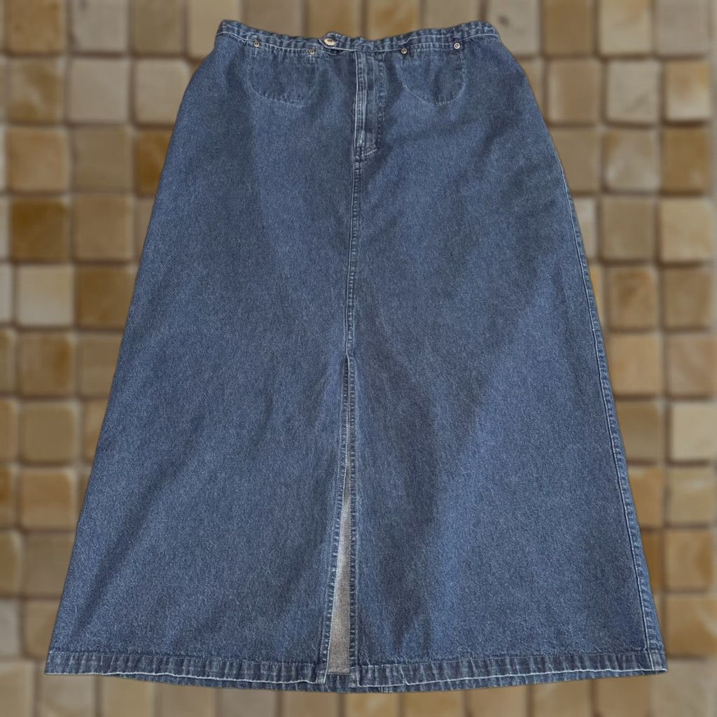 Vintage VINTAGE Premier International Blue Denim Skirt Plus Size XL A-Line Long Elastic Waist Womens Size 40" / US 18 - 1 Thumbnail