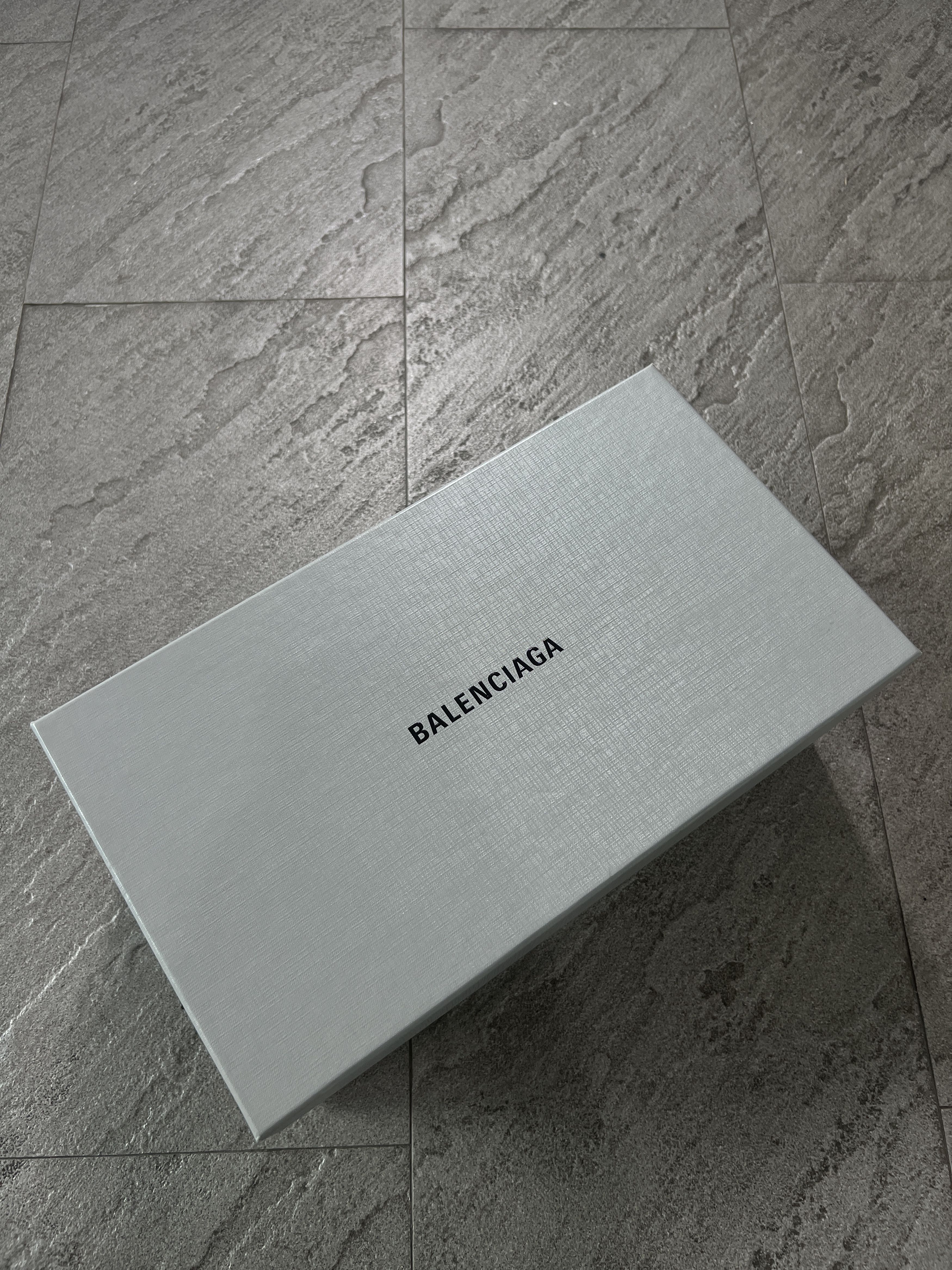 Balenciaga Balenciaga Square Toe Leather Derby Shoes EU41 Size US 8 / EU 41 - 14 Thumbnail