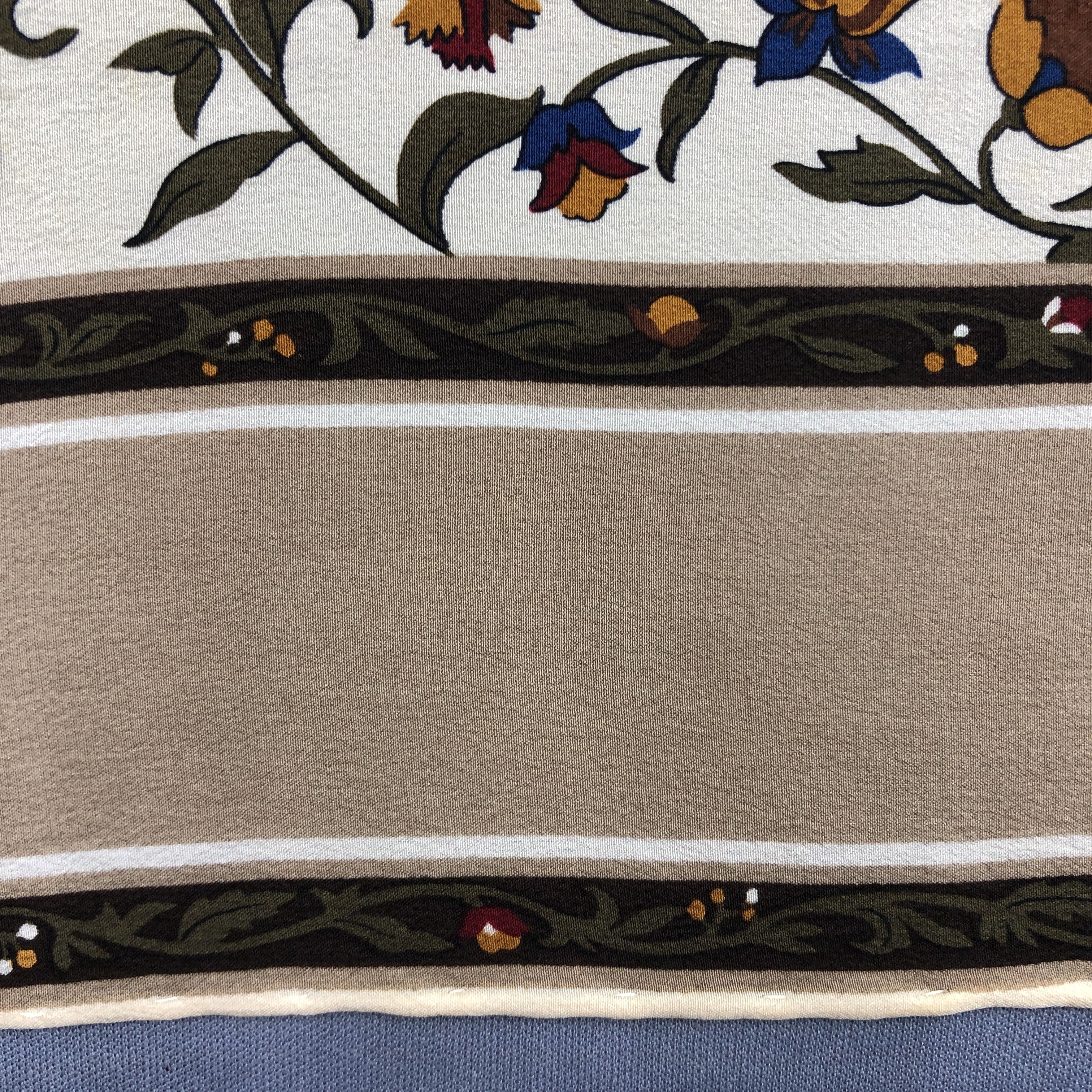 Pierre Balmain Vintage Pierre Balmain SILK Scarf Twill Stole Wraps Scarves Size ONE SIZE - 12 Thumbnail