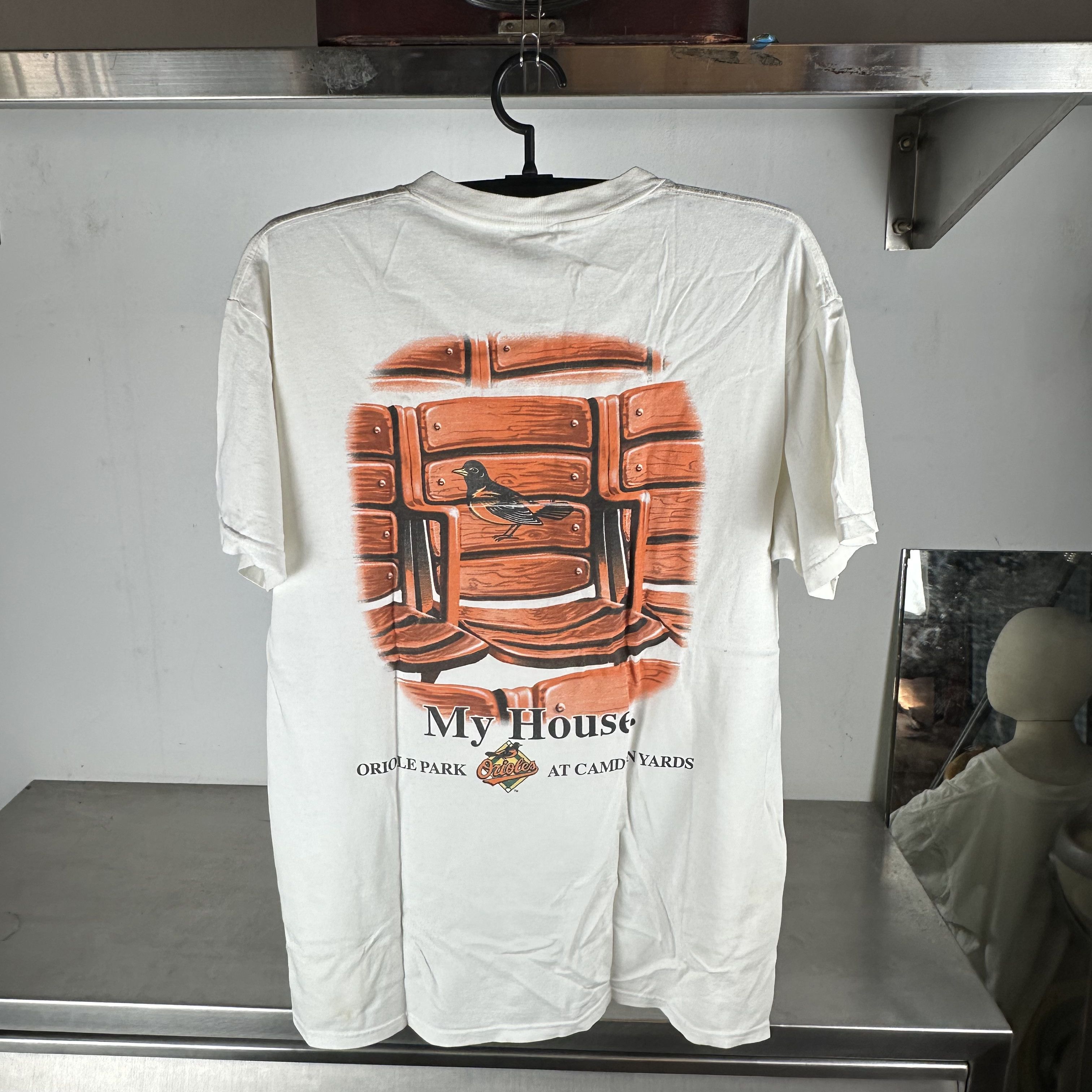 Vintage ​Vintage 90s Baltimore Orioles Camden Yards MLB T-shirt Size US L / EU 52-54 / 3 - 3 Thumbnail