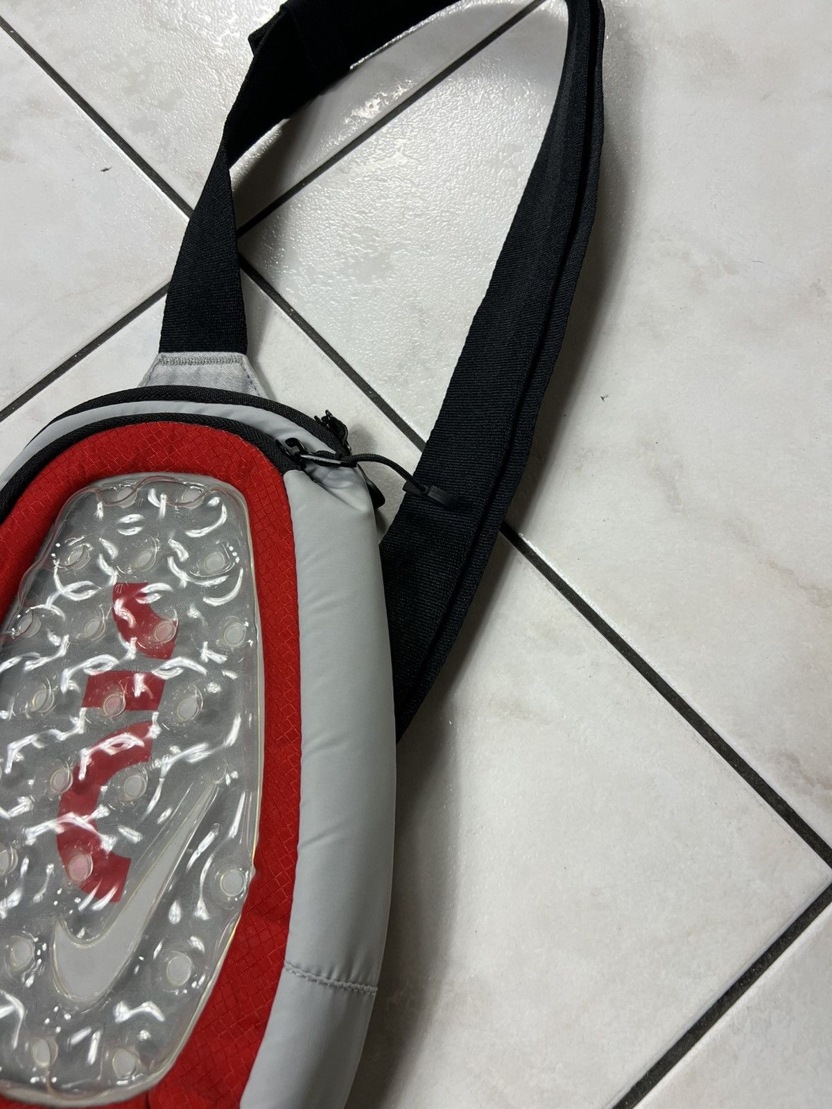 Nike Nike air max crossbody bubble bag swoosh rare streetwear Size ONE SIZE - 4 Thumbnail