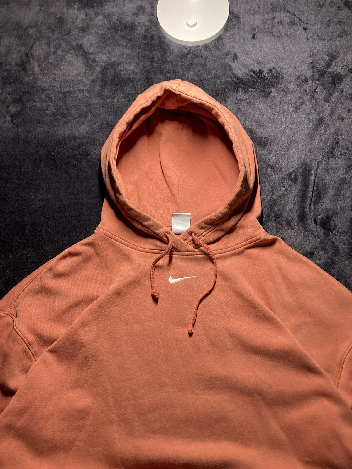 Nike × Vintage ⛩️ Nike Hoodie Center Logo Vintage Y2K Baggy Faded orange Size US L / EU 52-54 / 3 - 3 Thumbnail